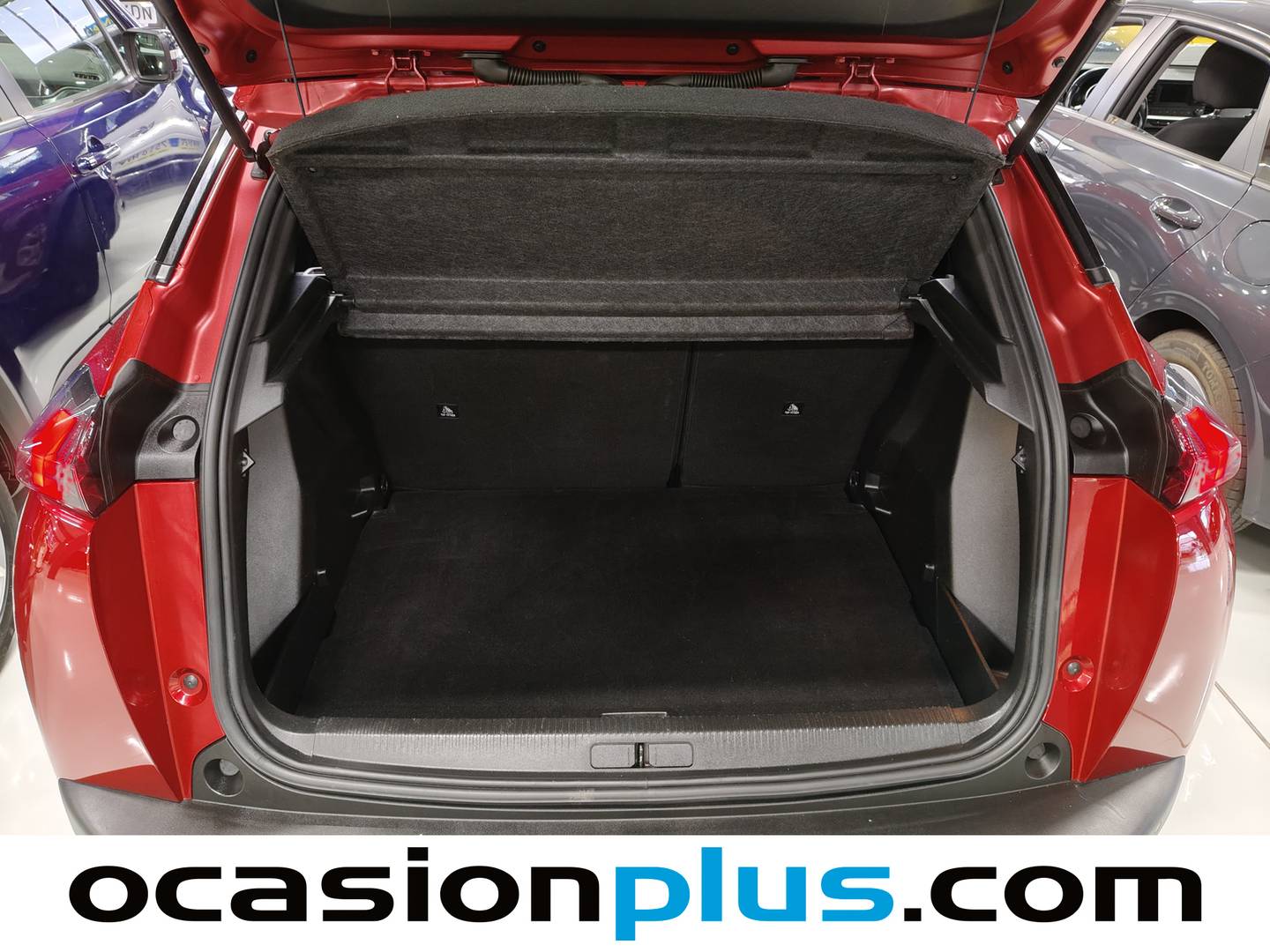 Foto Peugeot 2008 Peugeot 2008 BlueHDi 110 Allure Pack (110 CV)