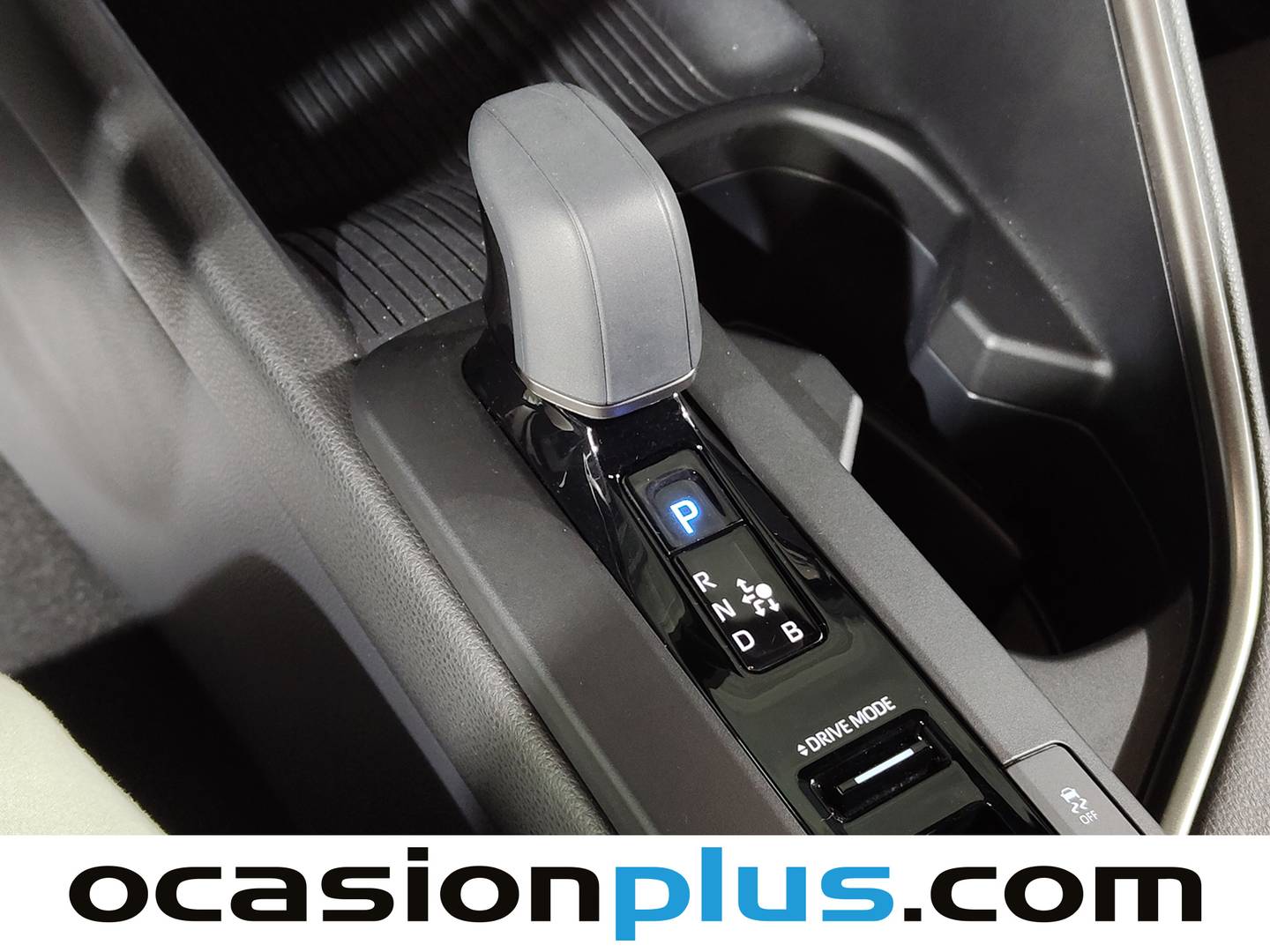 Foto Toyota C-HR Toyota C-HR 1.8 140H Active (140 CV)