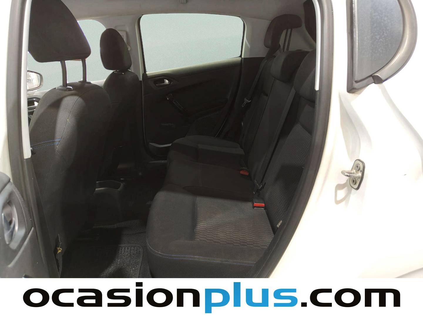 Foto asientos traseros Peugeot 208 Peugeot 208 PureTech 82 Style (82 CV)