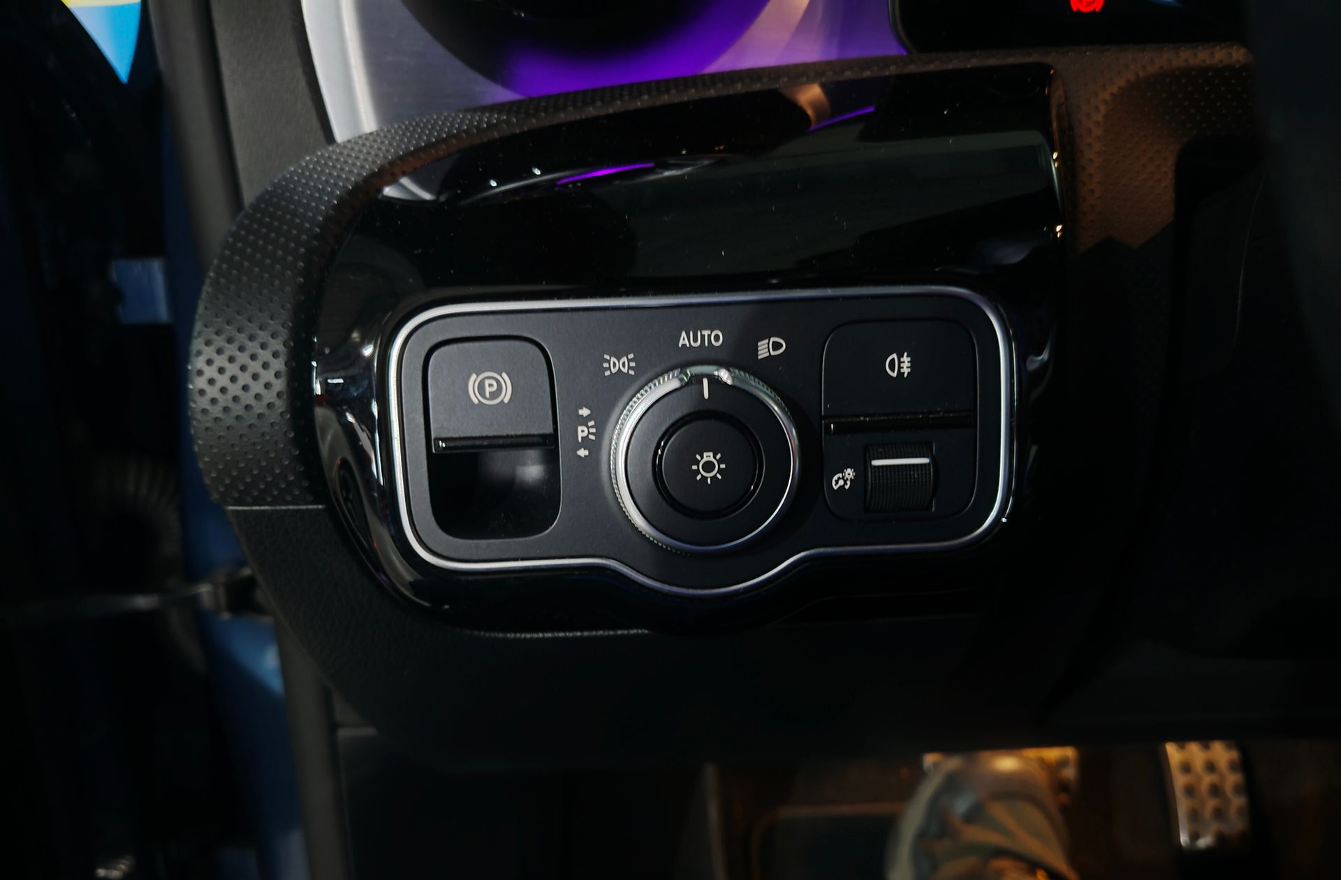 Mercedes-Benz CLA 220 d - foto 31