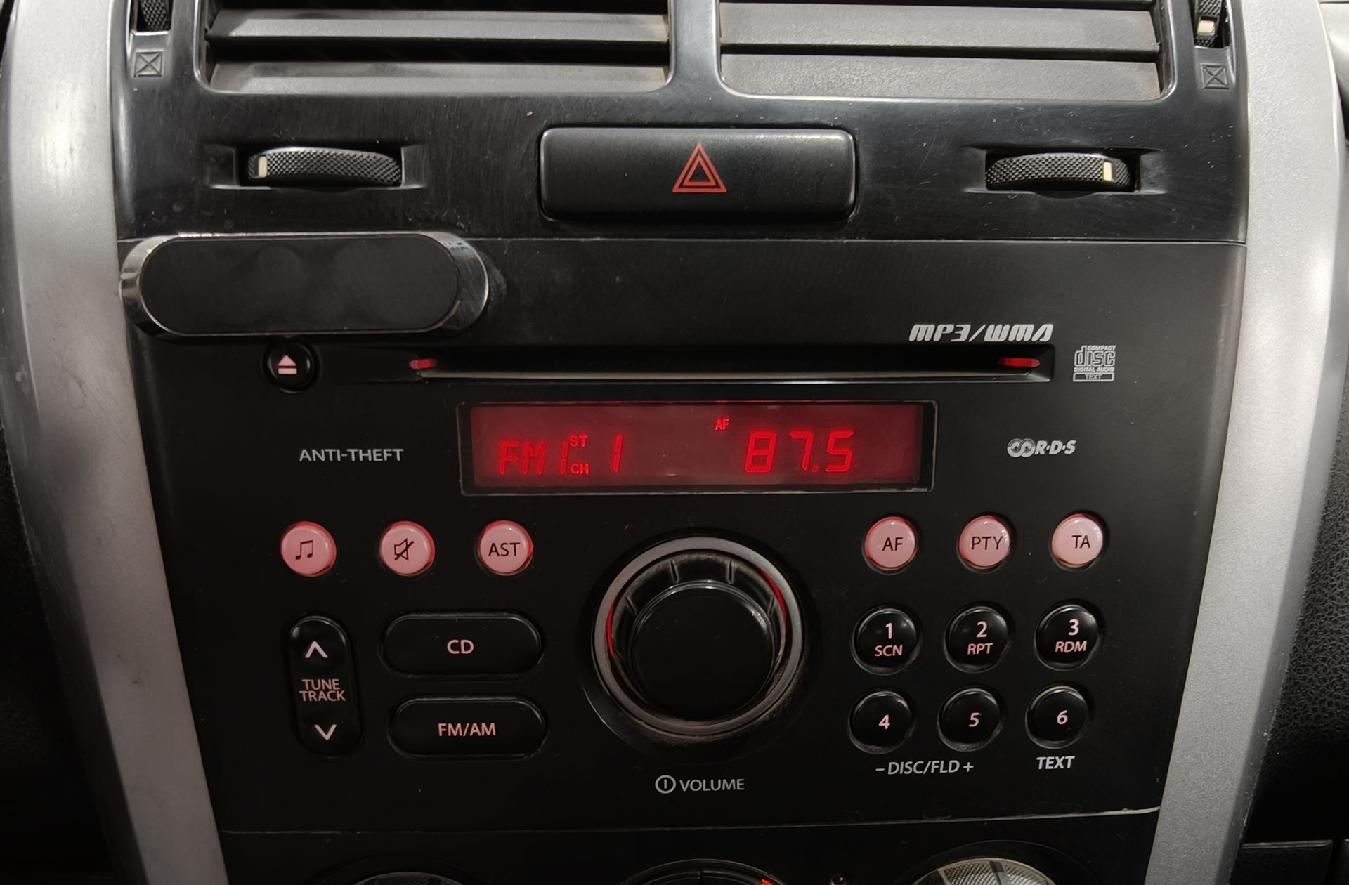 Suzuki Grand Vitara 1.9 Ddis JLX-A - foto 23