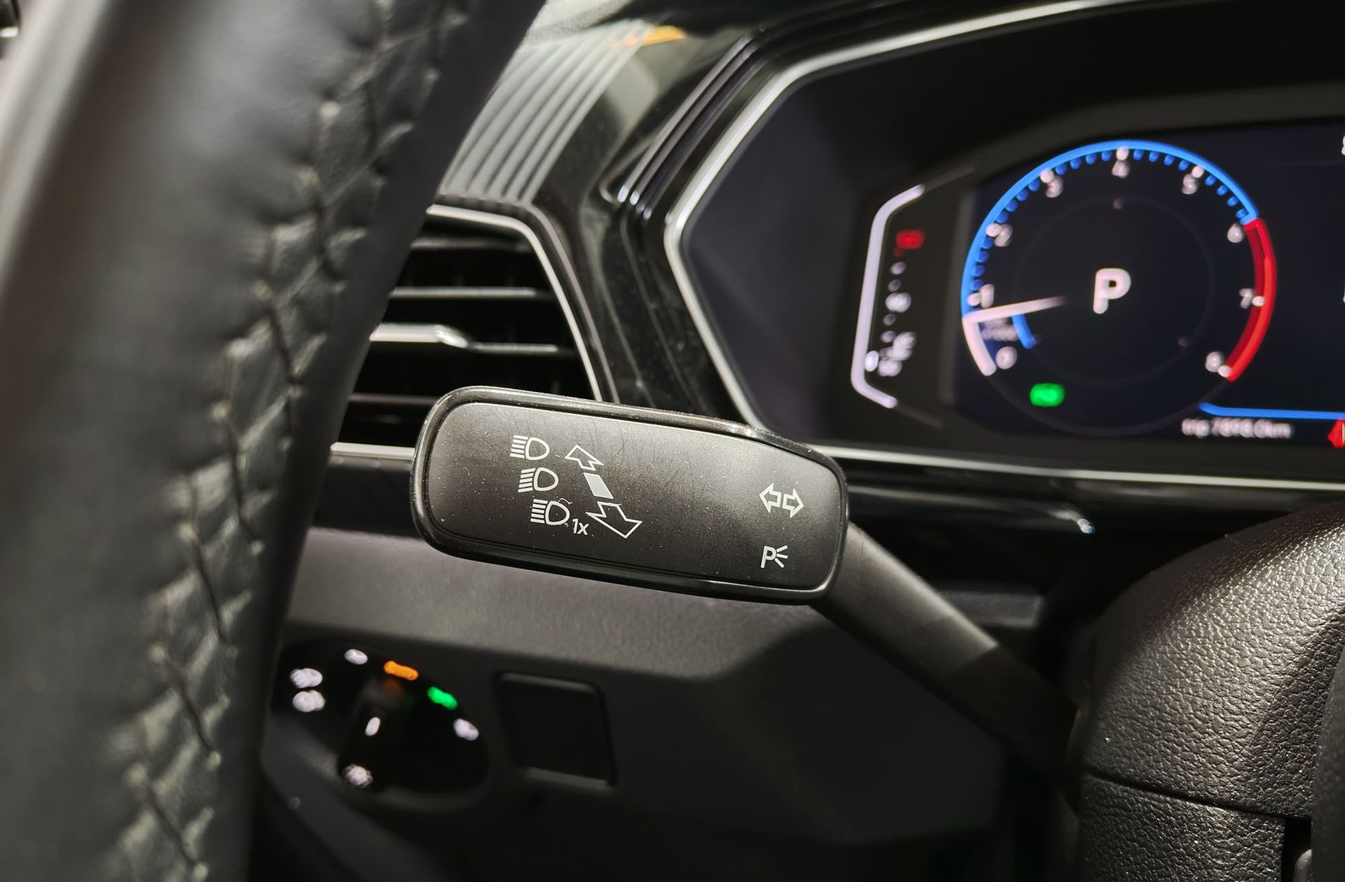 Volkswagen T-Cross Sport 1.5 TSI DSG - foto 24