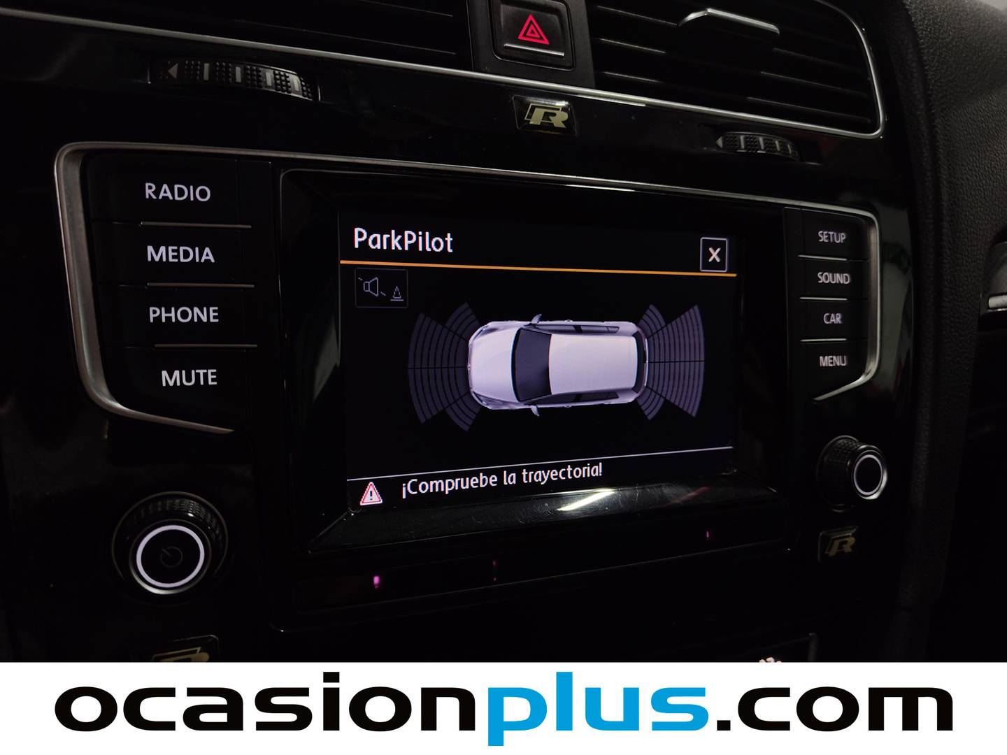 Extras y acabados del Volkswagen Golf Volkswagen Golf Sport 1.6 TDI (105 CV) Pack R-Line
