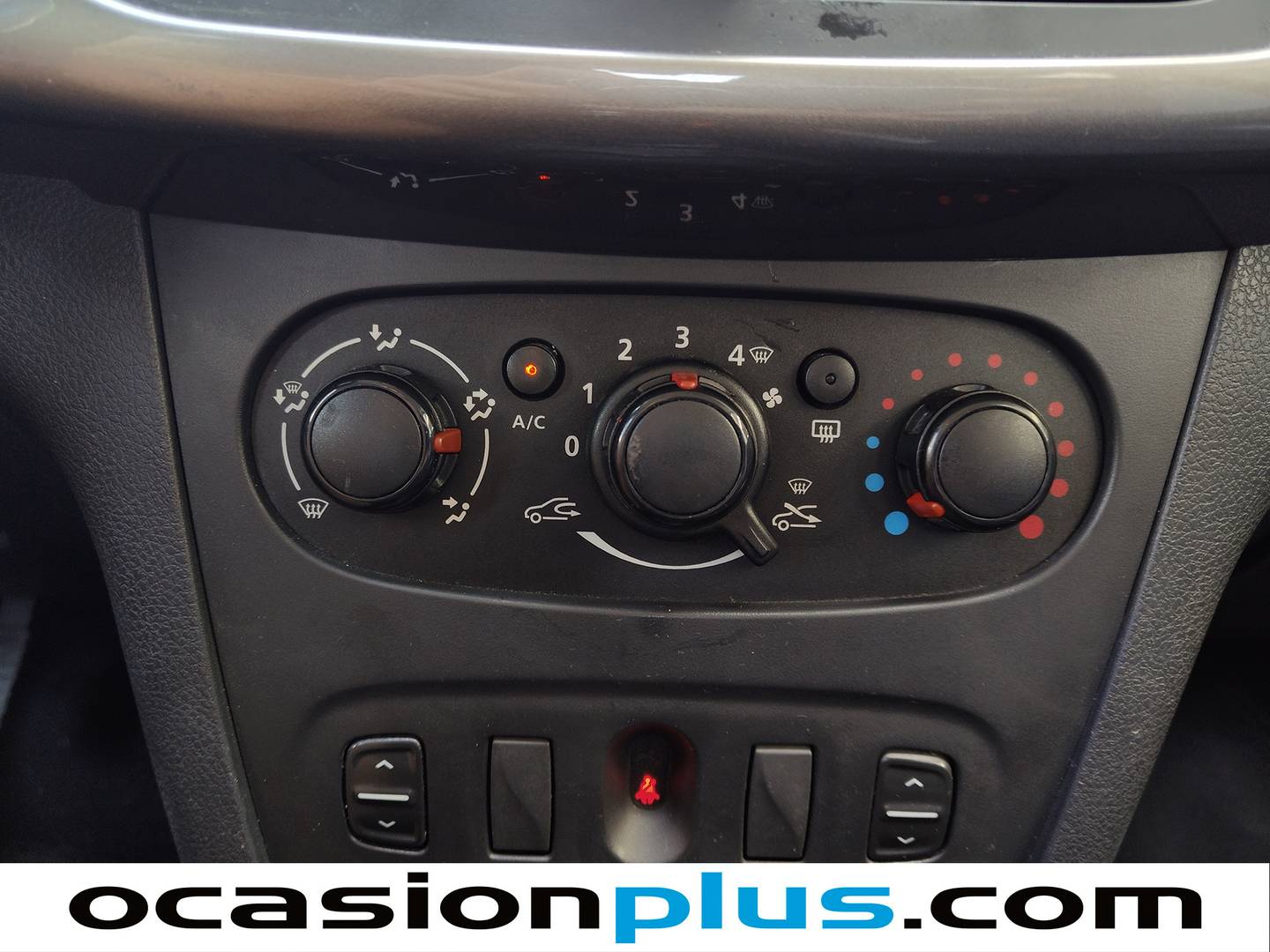 Extras y acabados del Dacia Sandero Dacia Sandero Stepway TCe  (90 CV)