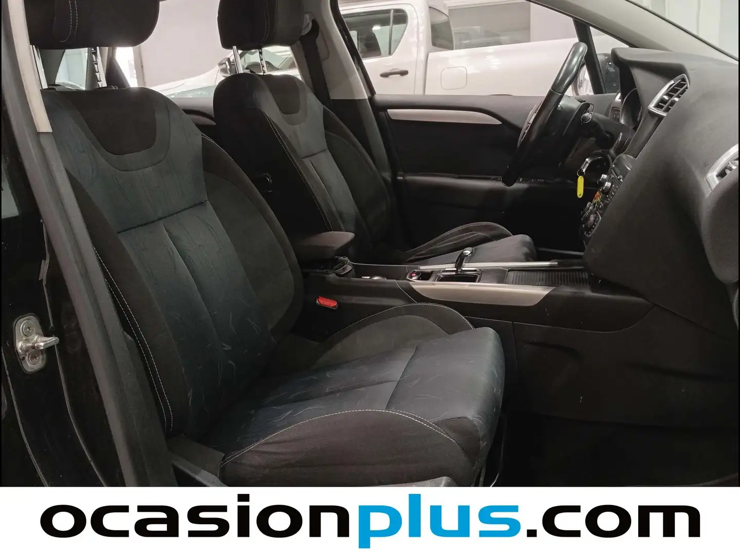 Foto Citroën C4 Citroen C4 1.6 e-HDI Seduction CMP  (112 CV)