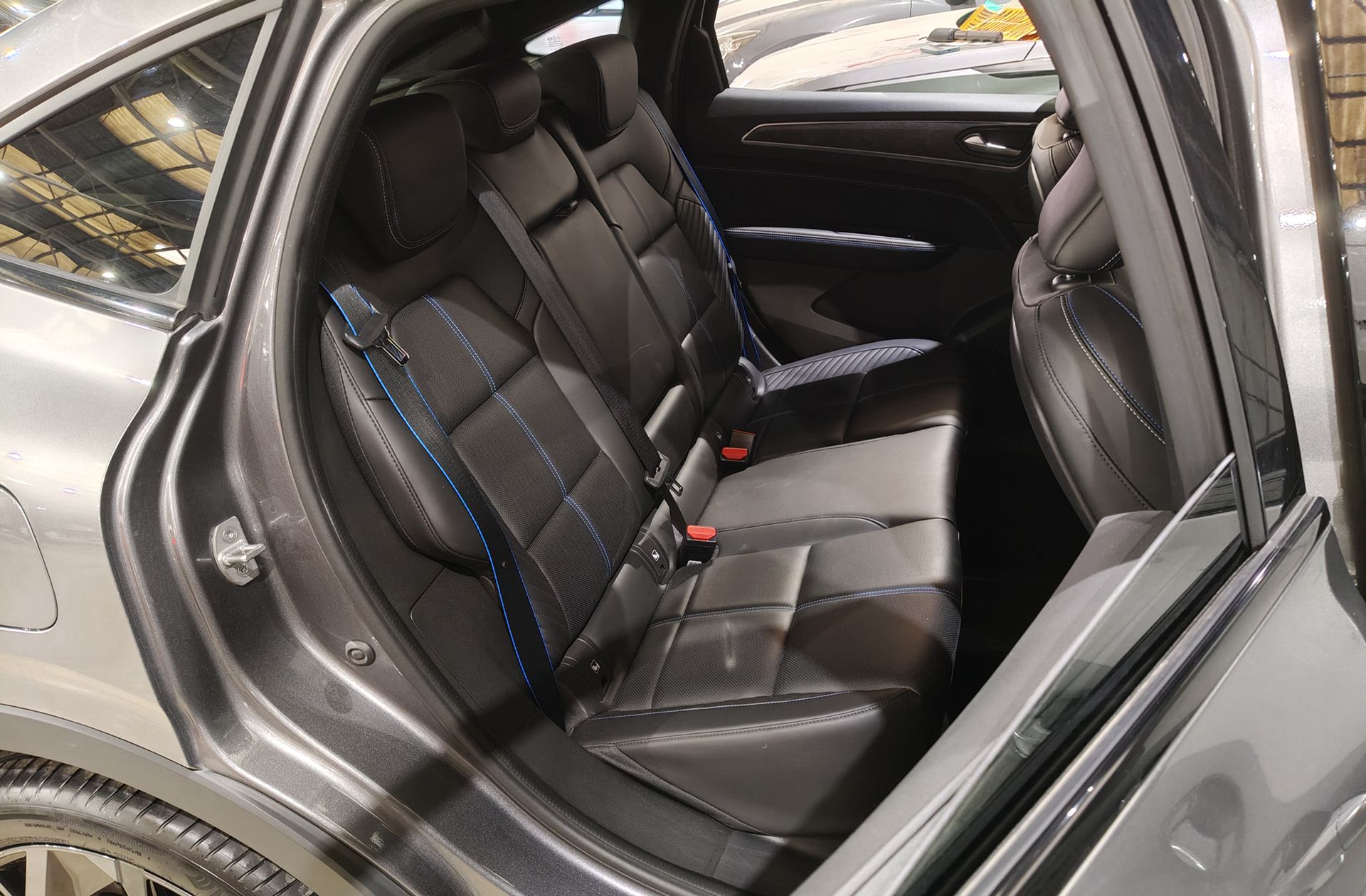 Renault Arkana Esprit Alpine E-Tech Híbrido - foto 21