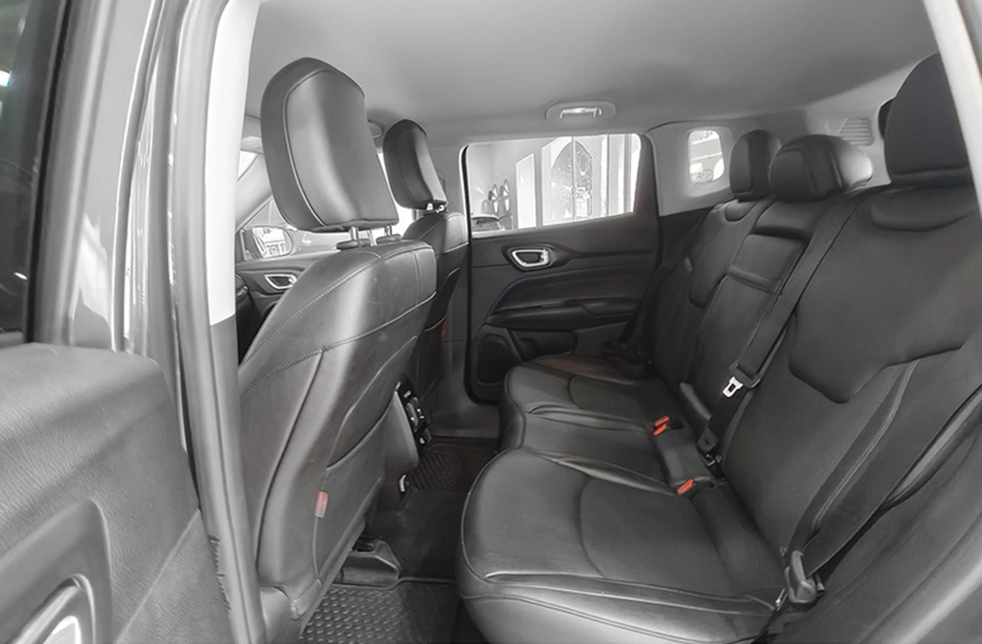 Jeep Compass 1.3 PHEV Trailhawk AWD - foto 13