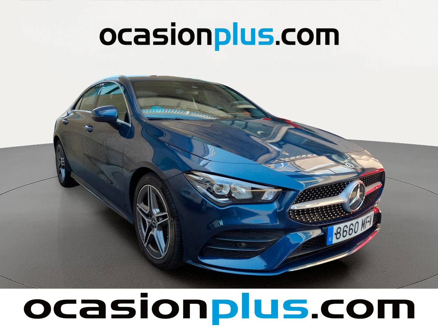 Foto delantera Mercedes CLA Mercedes CLA CLA 180 (136 CV) derecha