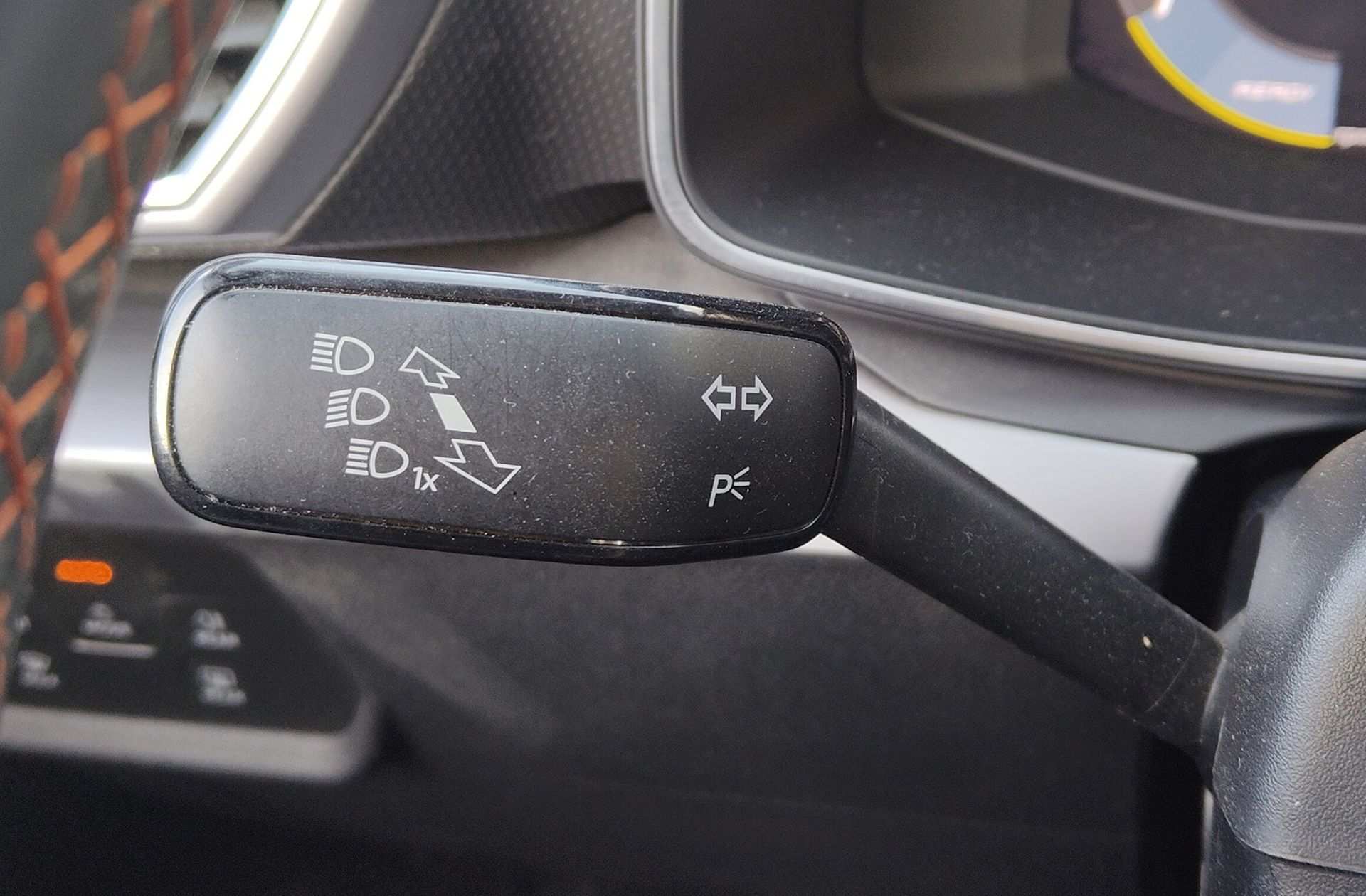 SEAT León 1.5 TSI FR 25 Aniversario - foto 25