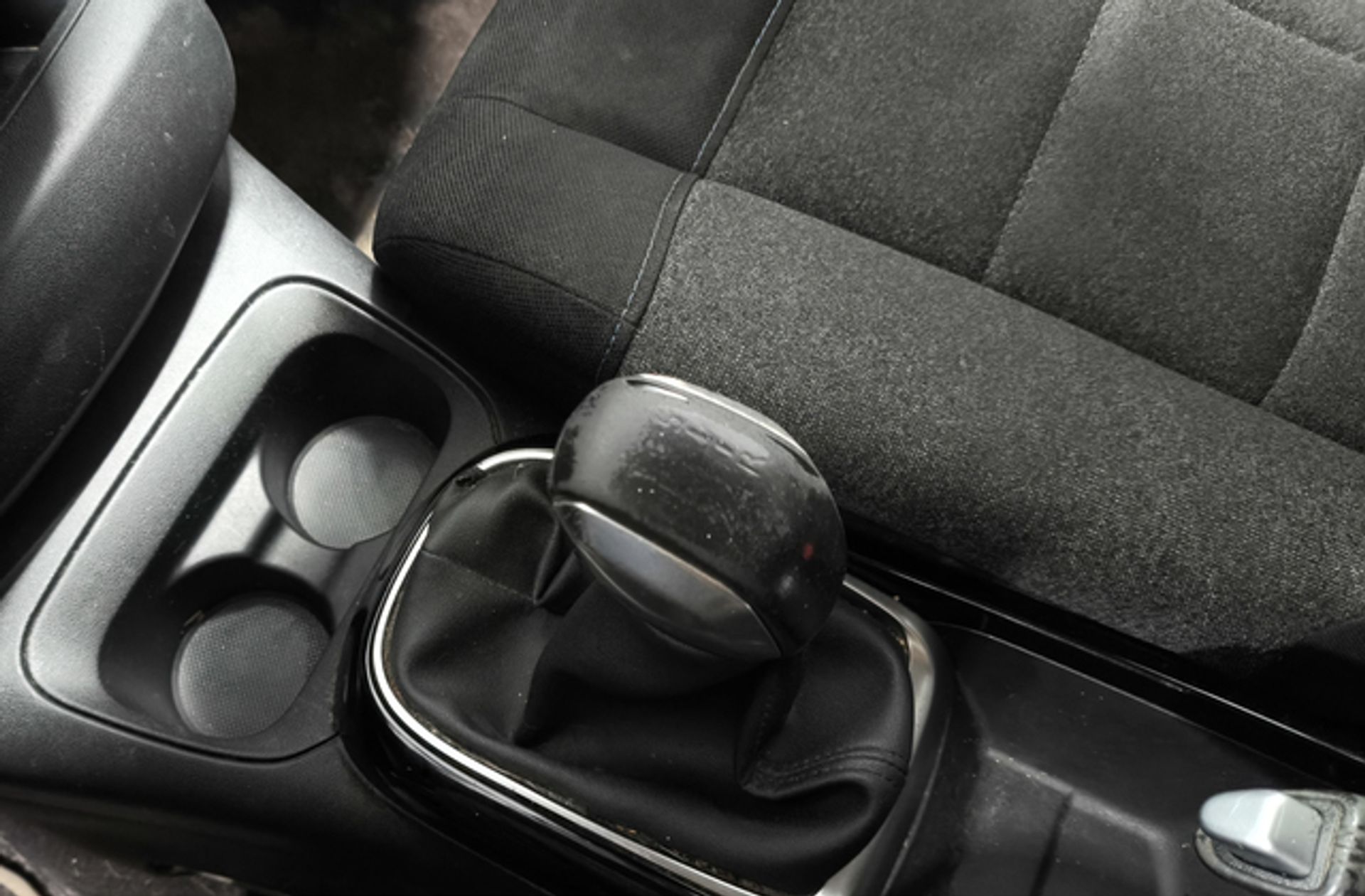 Citroën C4 Cactus BlueHDi 100 Shine - foto 5