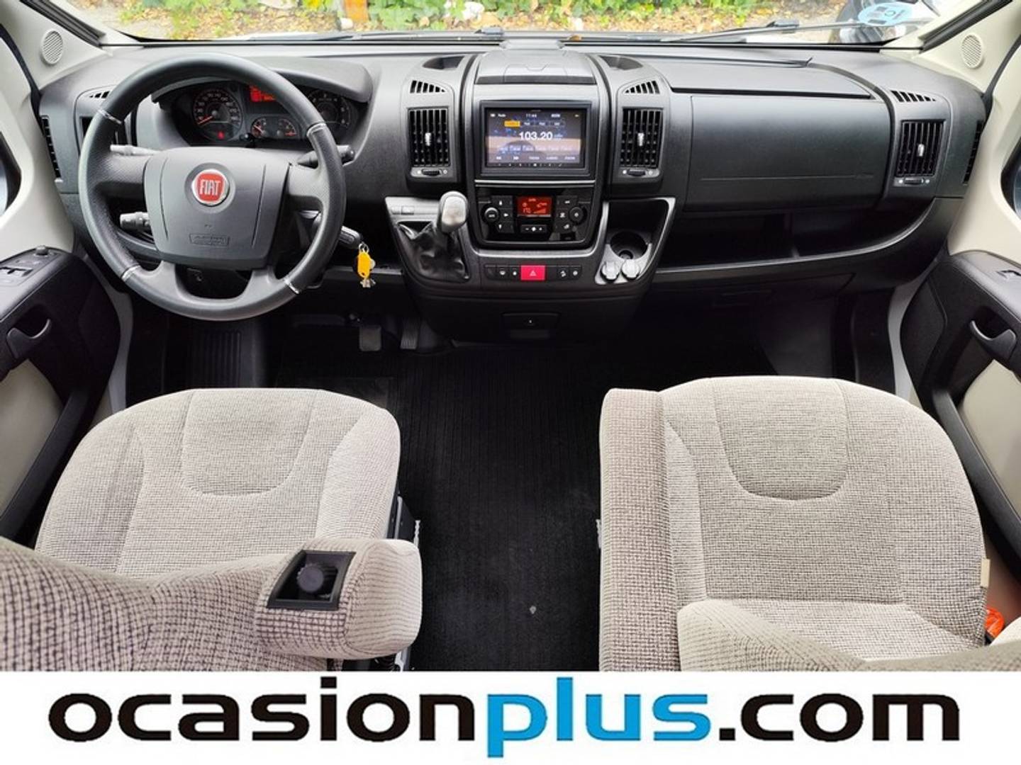 Foto Hymer Ayers Rock Hymer Ayers Rock (130cv) 4 Plazas