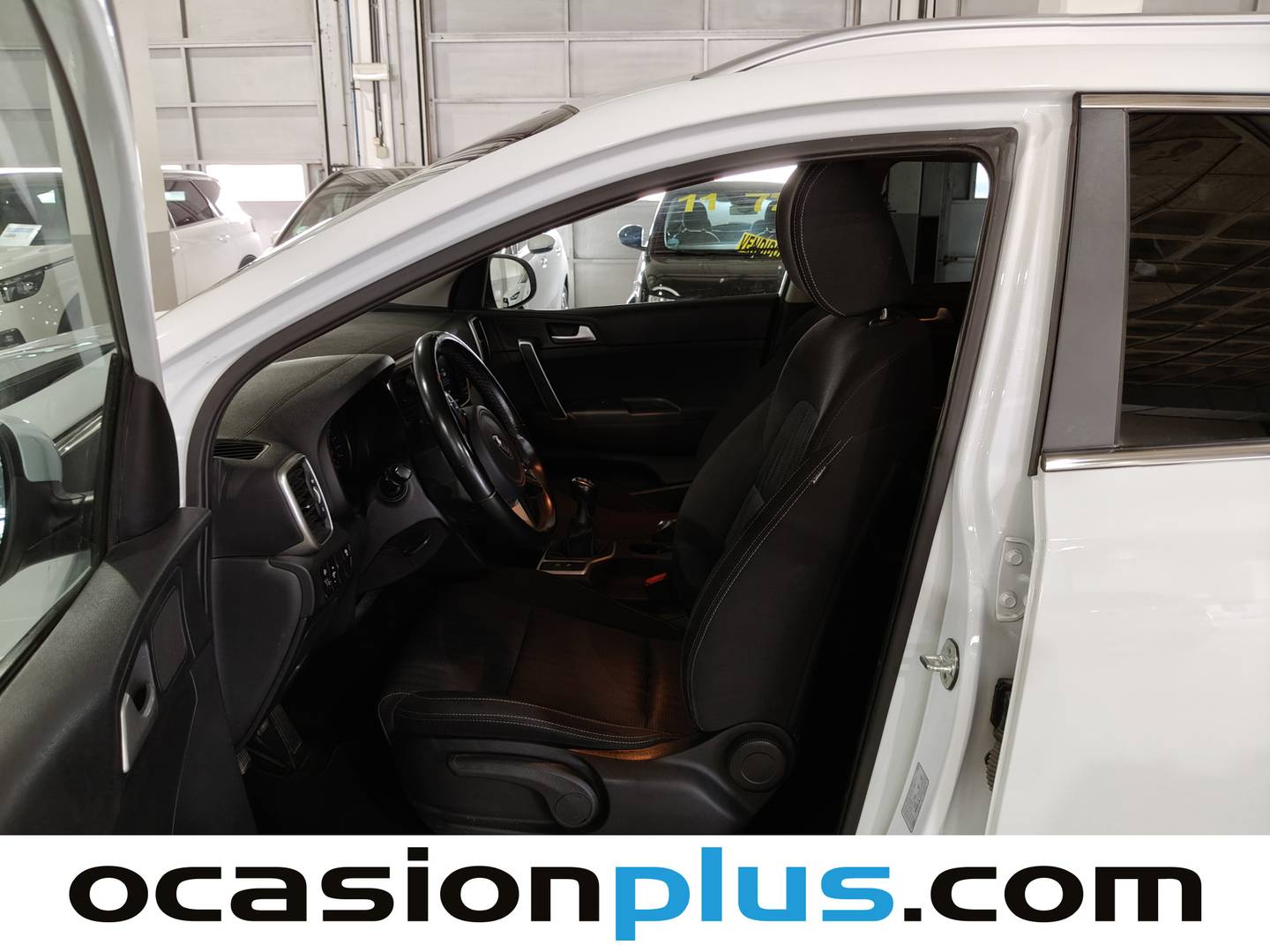 Foto asientos delanteros KIA Sportage KIA Sportage 1.6 GDi Concept Plus 4x2 (132 CV)