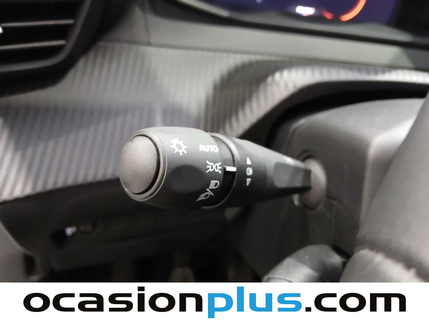 Peugeot 2008 Peugeot 2008 PureTech 100 S&S Allure (100 CV) gasolina