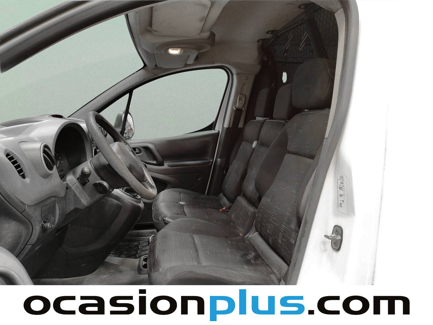 Foto asientos delanteros Citroën Berlingo Citroën Berlingo Furgon 1.6 HDI 90 X 800 (90 CV)