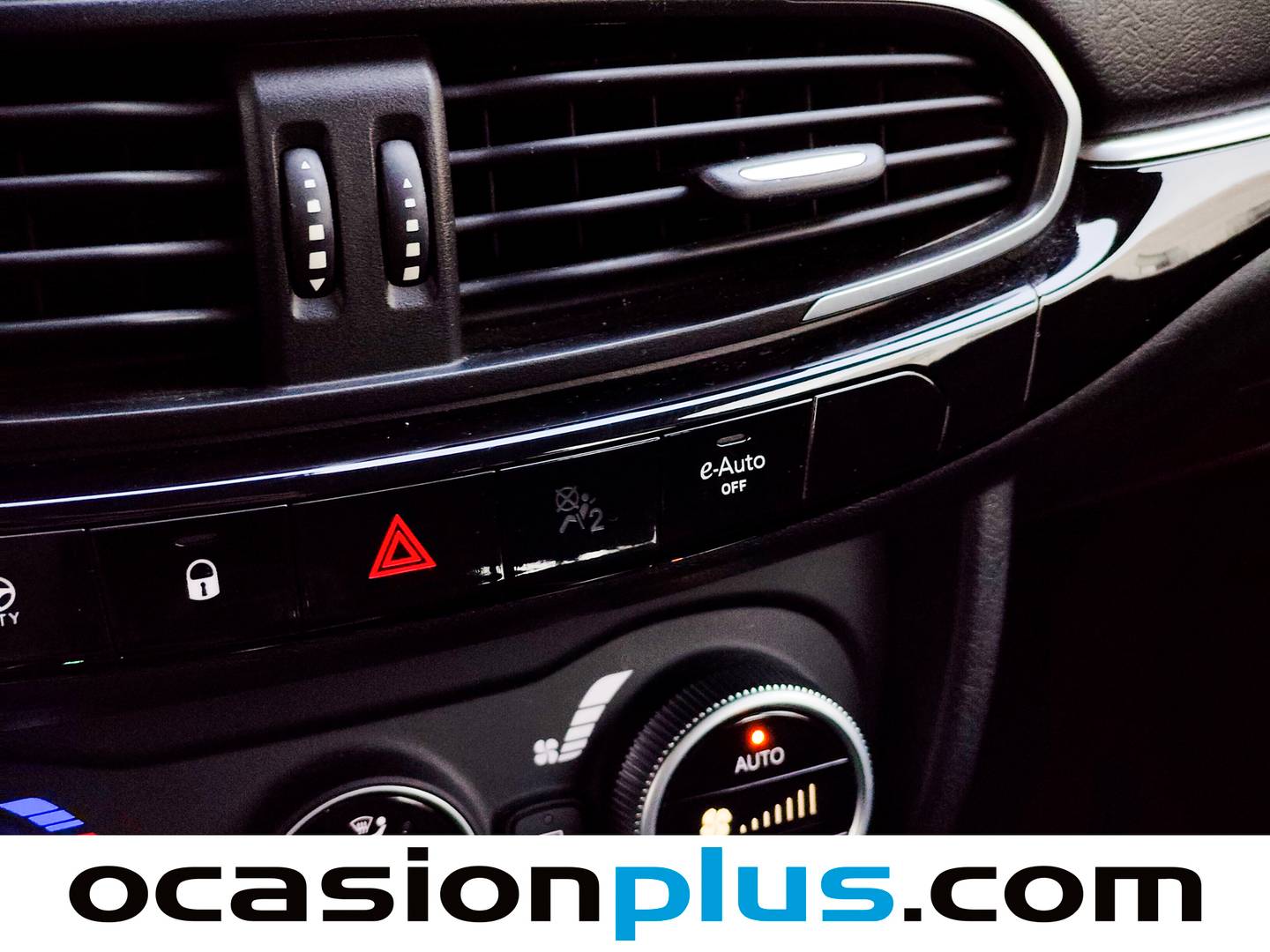 Foto Fiat Tipo Fiat Tipo 1.5 Hybrid City Life DCT (130 CV)