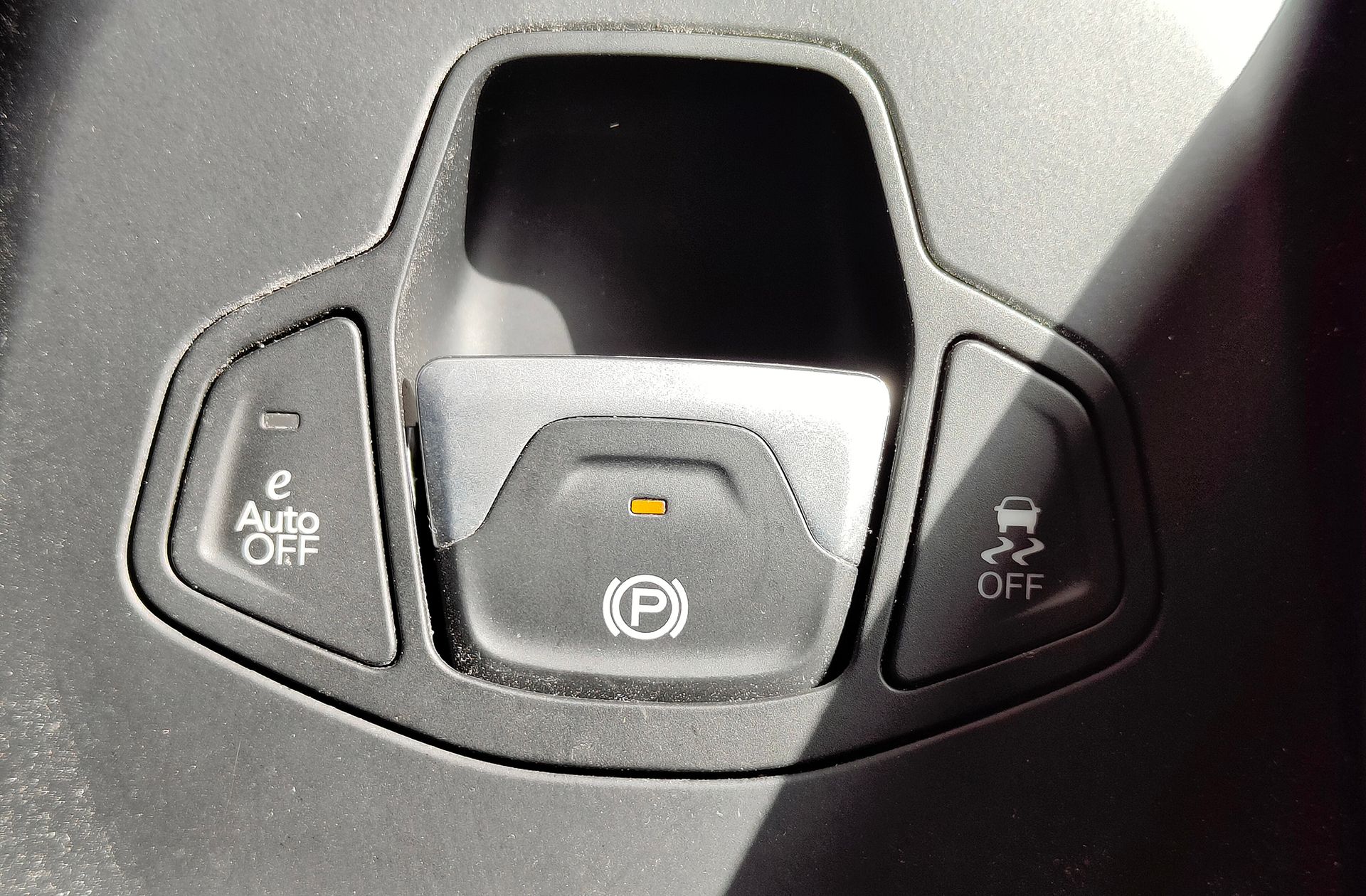Jeep Renegade eHybrid 1.5 Limited ATX - foto 29