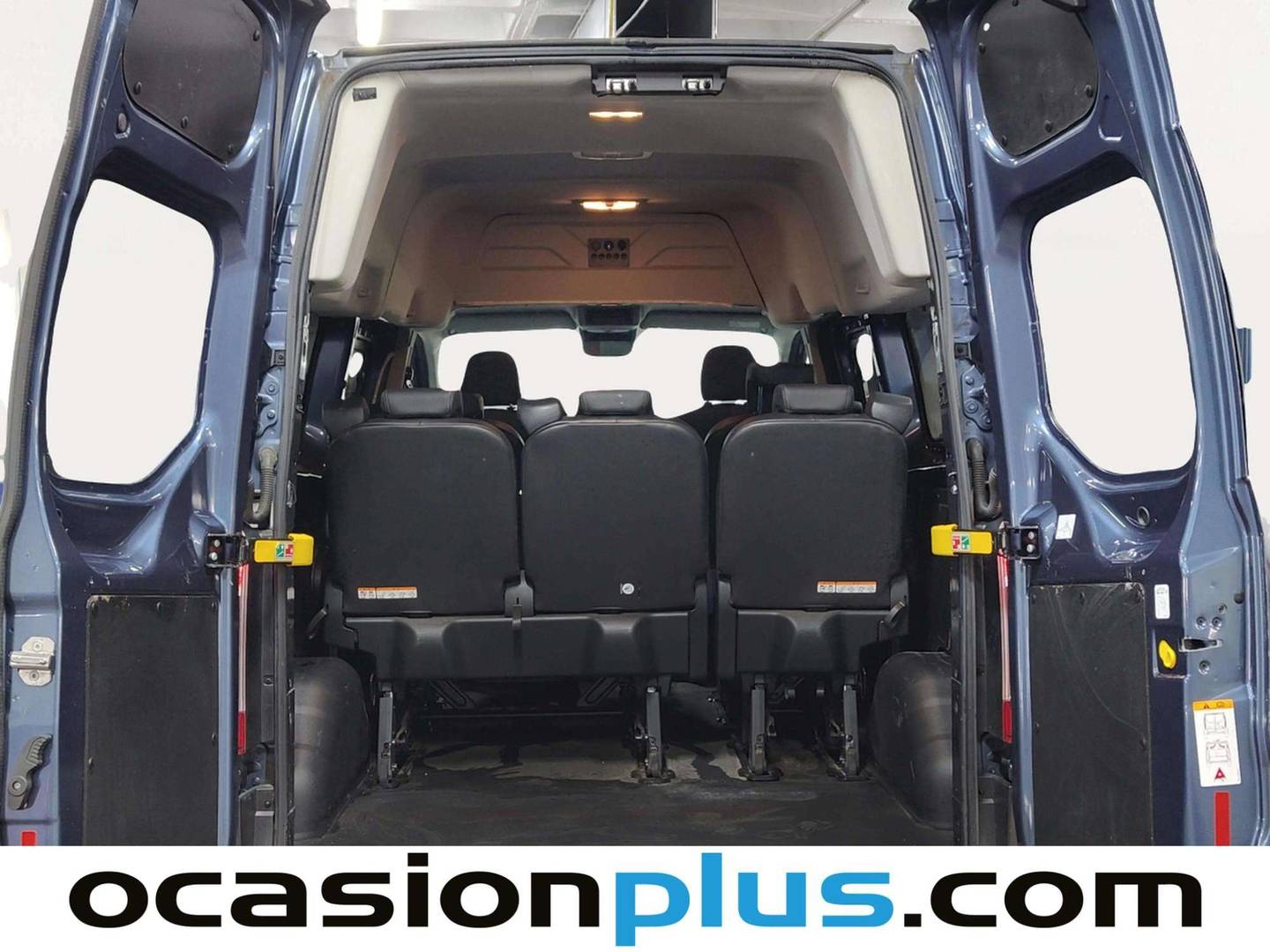 Foto asientos traseros Ford Transit Custom Ford Transit Custom Kombi 2.0 TDCI 340 L2 Trail (130 CV) 8 Plazas