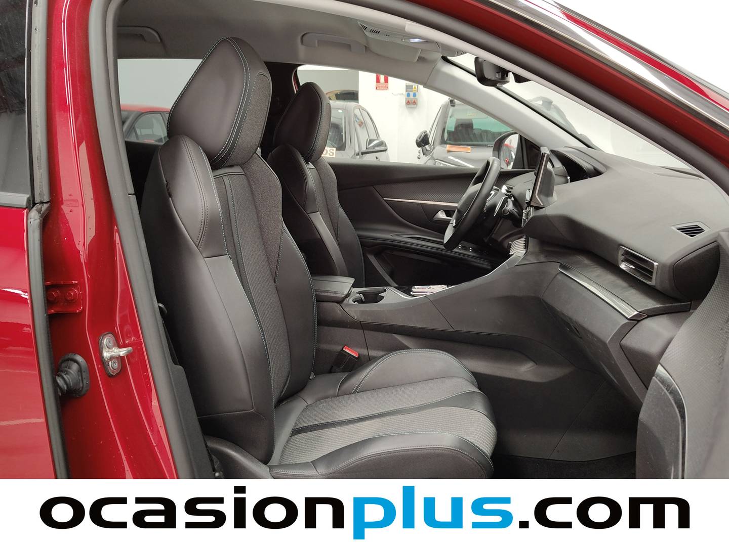 Foto Peugeot 3008 Hybrid Peugeot 3008 Hybrid 300 Allure Pack e-EAT8 (300 CV)