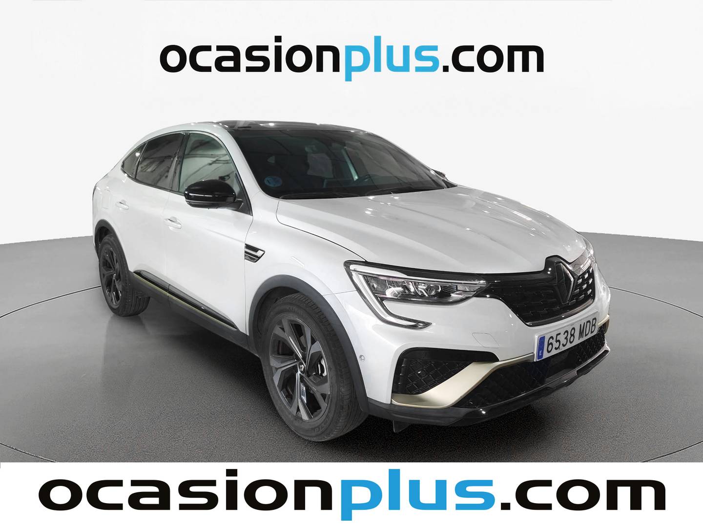 Foto delantera Renault Arkana Renault Arkana E-Tech Híbrido Engineered (145 CV) derecha