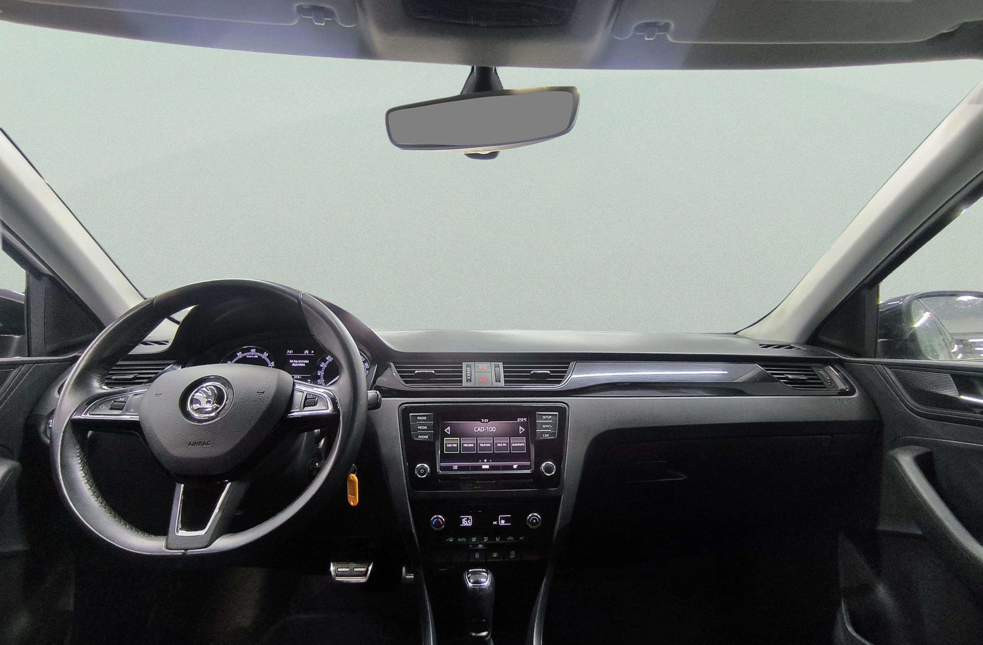 Škoda Spaceback 1.4 TSI Like DSG - foto 6
