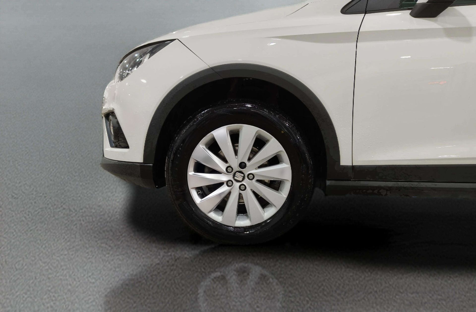 SEAT Arona 1.0 TSI Ecomotive Style - foto 31