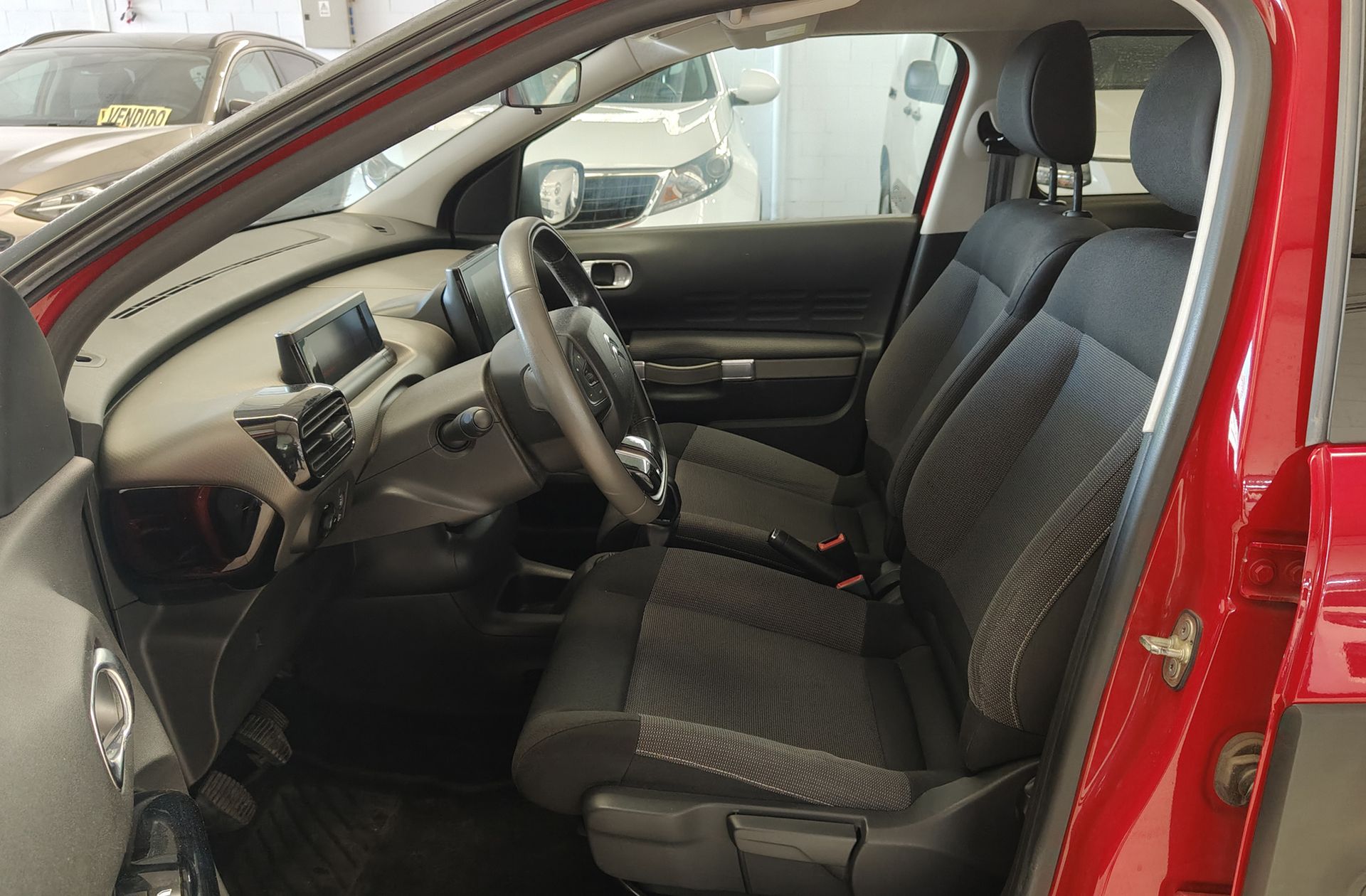 Citroën C4 Cactus PureTech 82 Feel Edition - foto 9