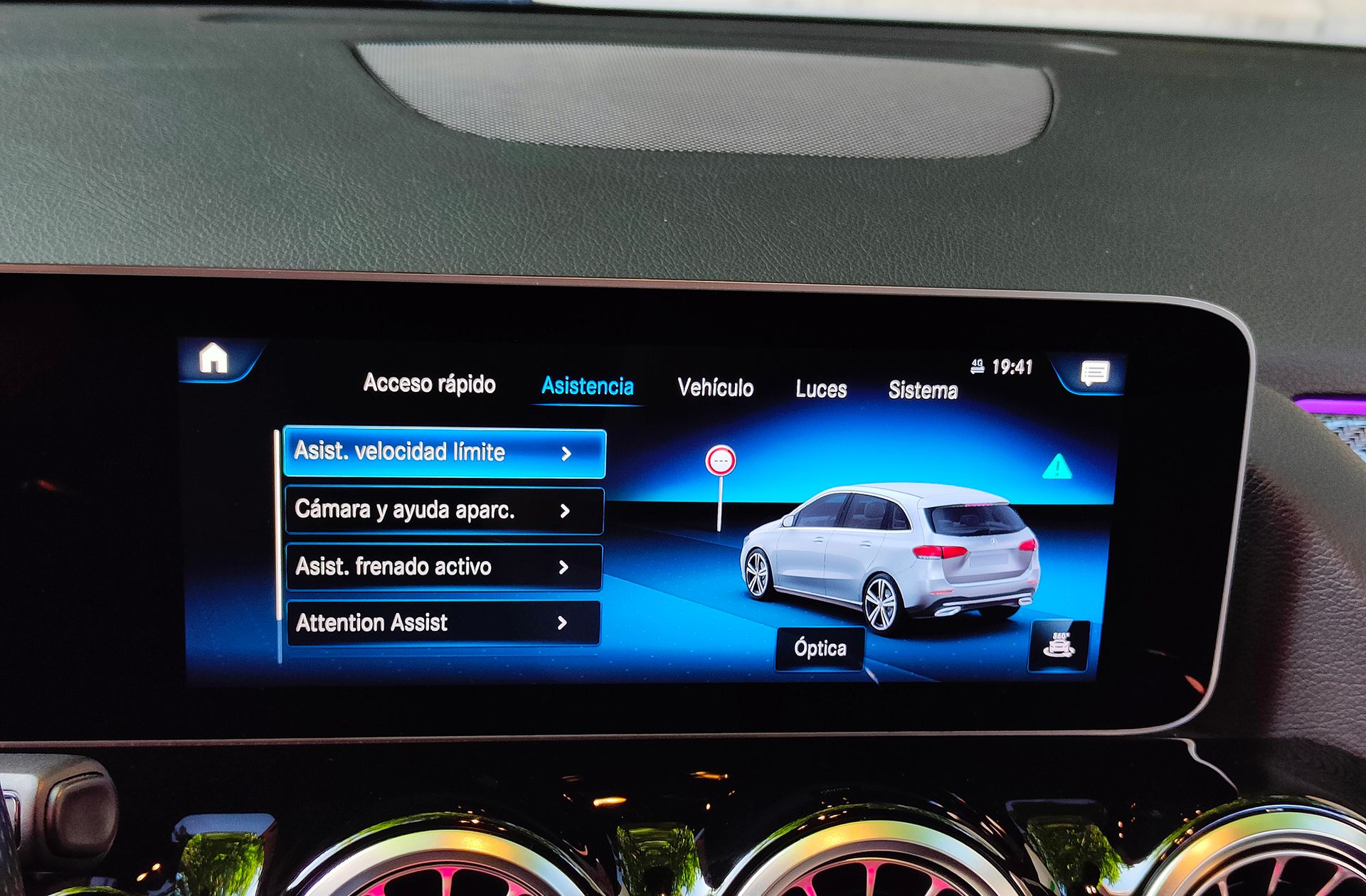 Mercedes-Benz Clase B 200 d Pack AMG - foto 11