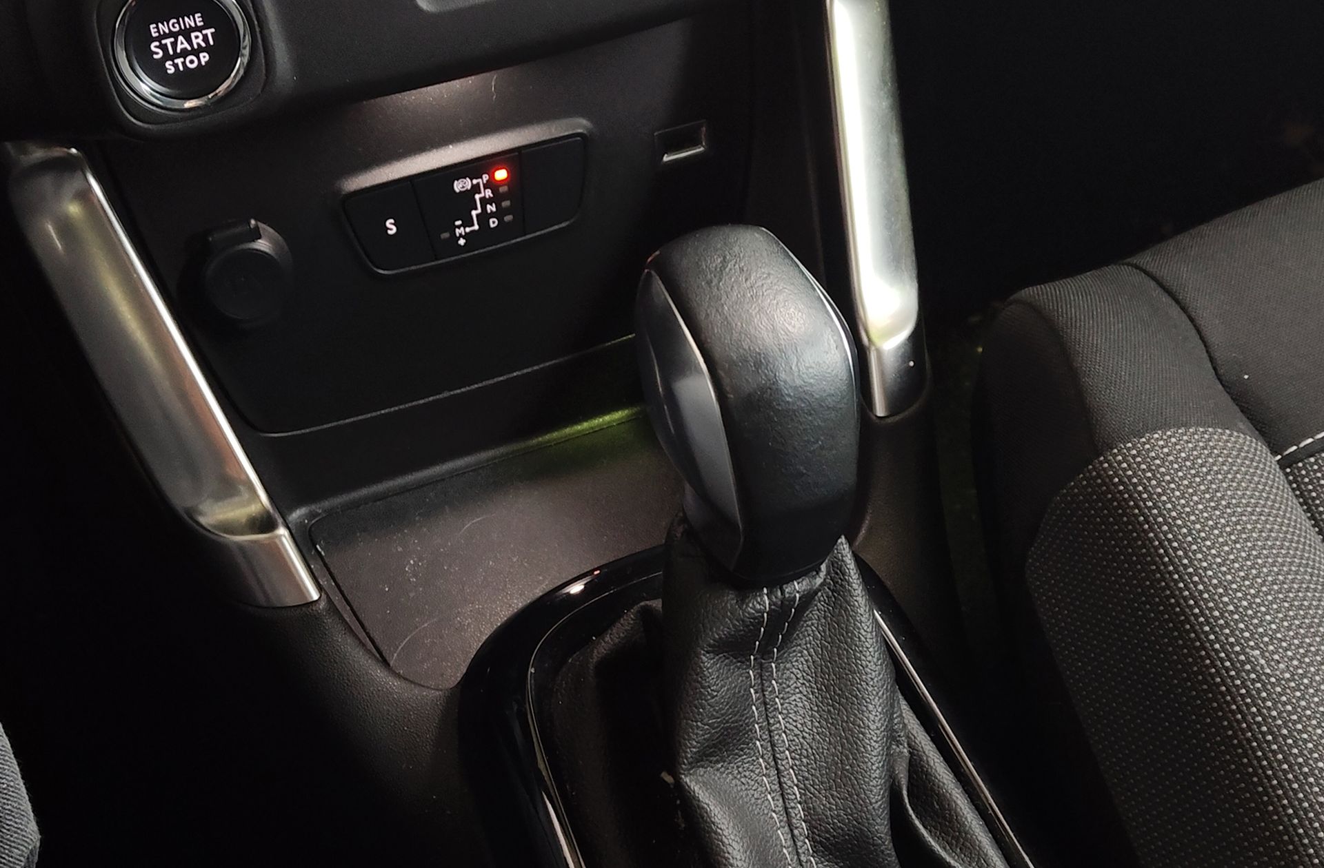 Citroën C3 Aircross PureTech 130 Shine Pack EAT6 - foto 5