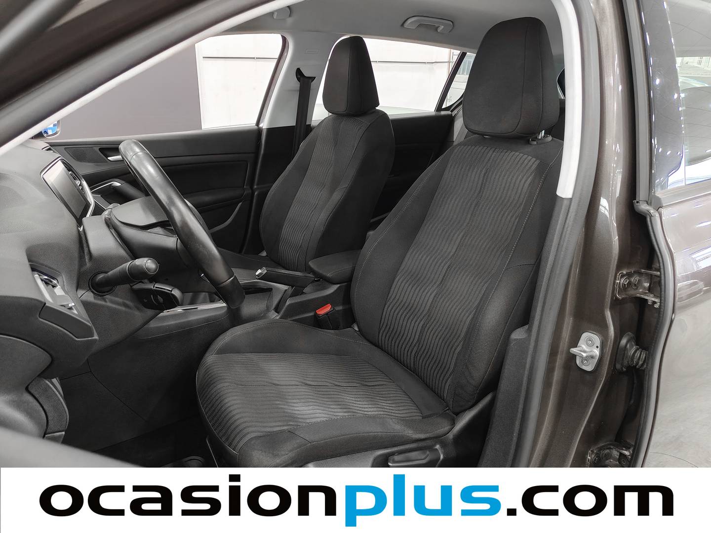 Foto asientos delanteros Peugeot 308 Peugeot 308 1.6 THP Active (125 CV)