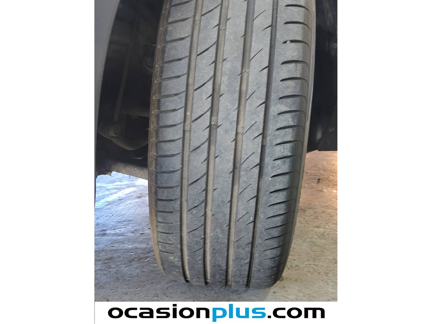 Foto Volkswagen Tiguan Volkswagen Tiguan Advance 1.5 TSI (130 CV)Pack R-Line