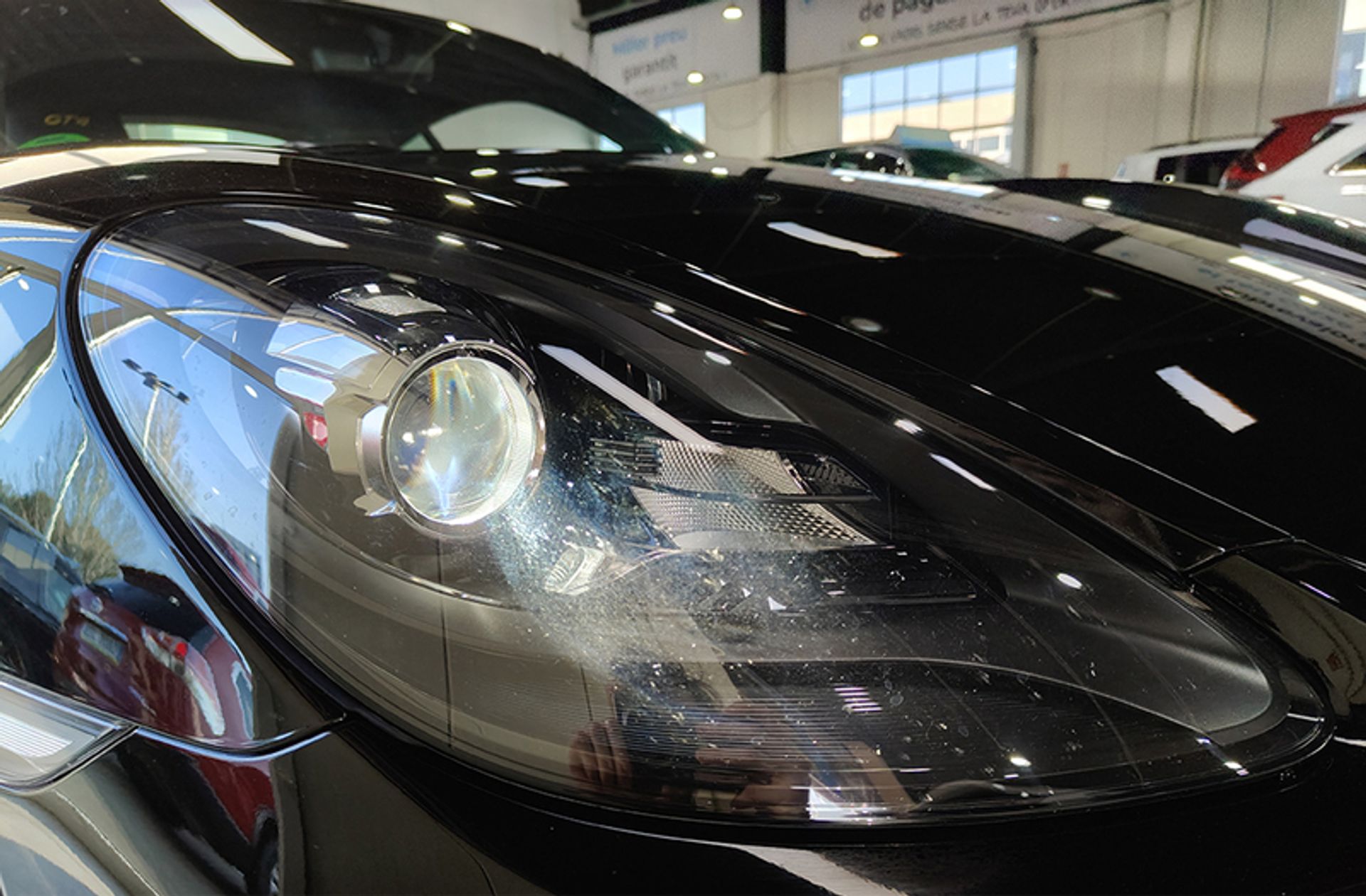 Porsche 718 Cayman GT4 - foto 15