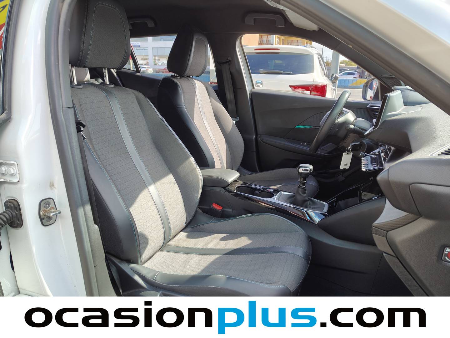 Foto Peugeot 2008 Peugeot 2008 PureTech 100 S&S Allure (100 CV)