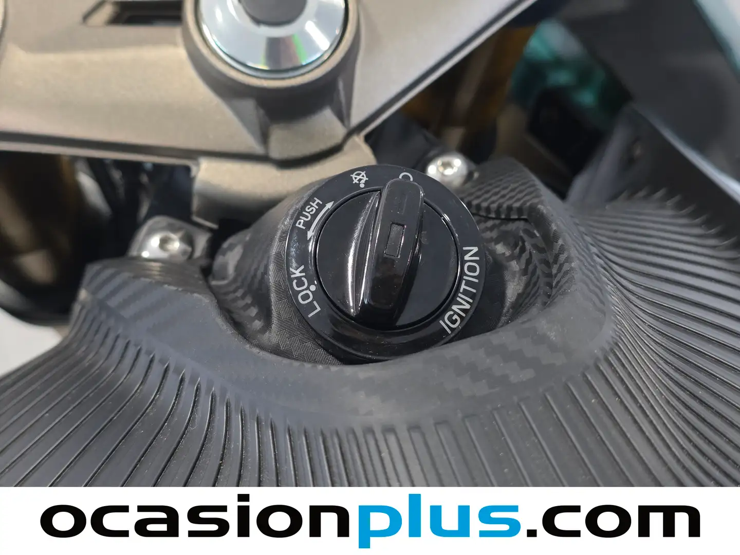 Foto Mitt 775 R Mitt 775 R (75 CV)