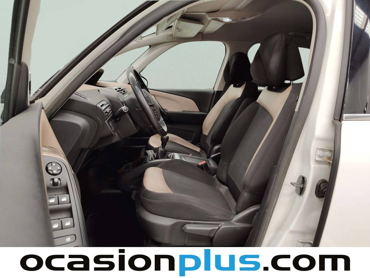 Foto asientos delanteros Citroën C4 Citroën C4 2.0 HDI Exclusive (150 CV)