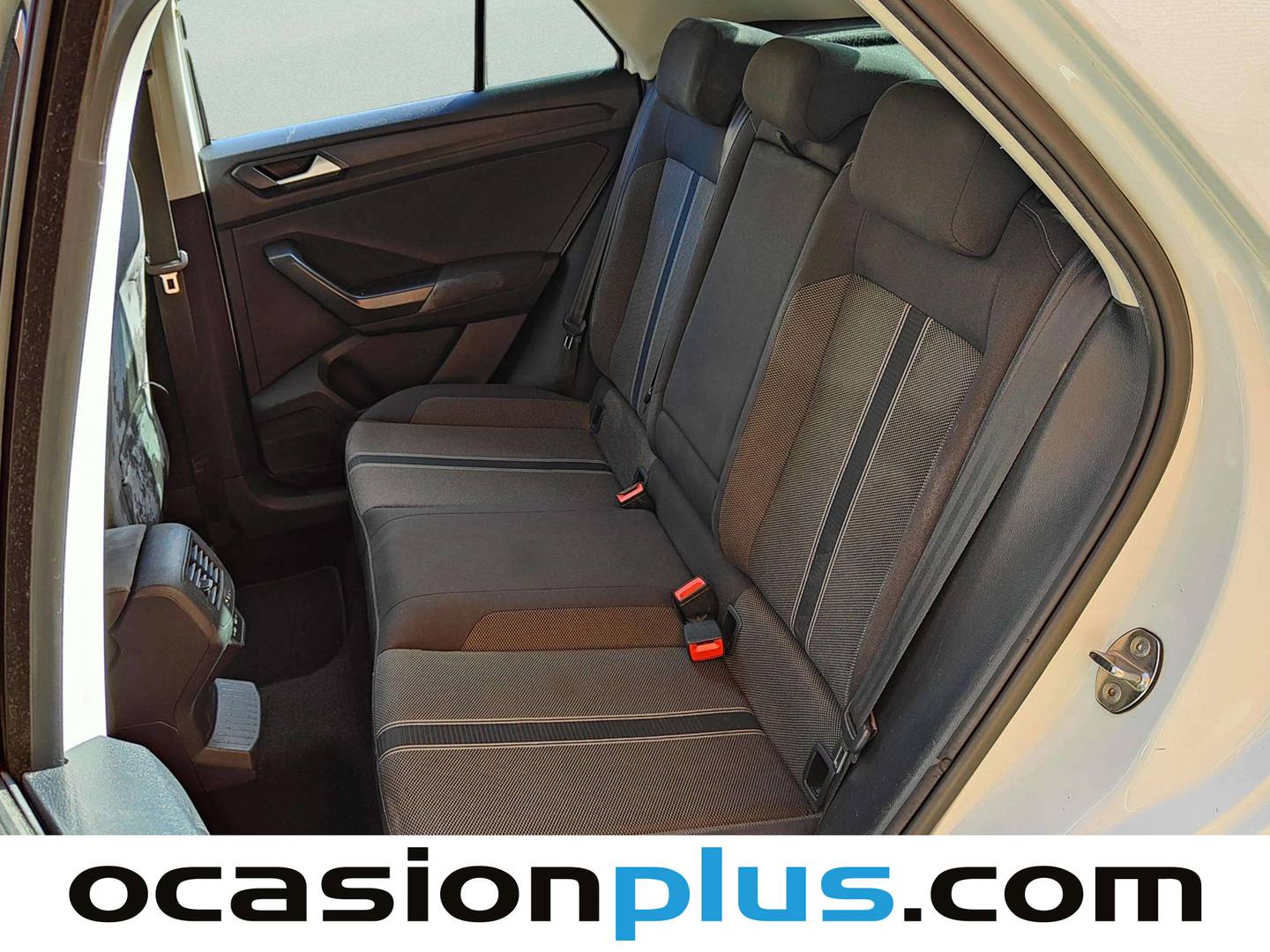 Foto asientos traseros Volkswagen T-Roc Volkswagen T-Roc Advance 1.5 TSI (150 CV) DSG