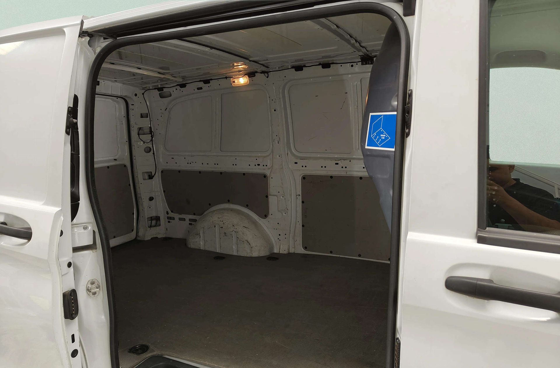 Mercedes-Benz Vito Furgon 114 CDI Pro larga - foto 14