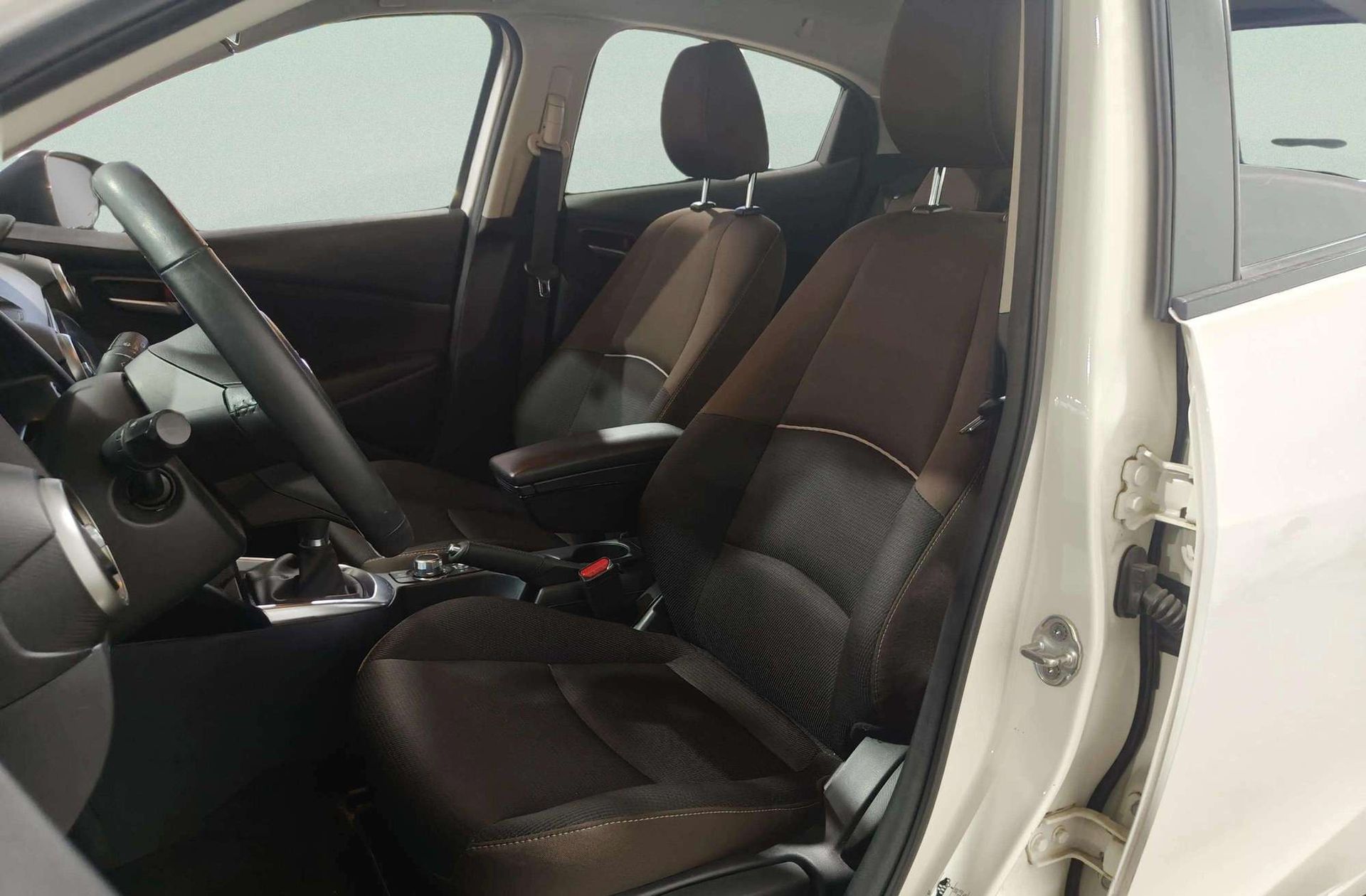 Mazda Mazda2 1.5 GE Origin - foto 10