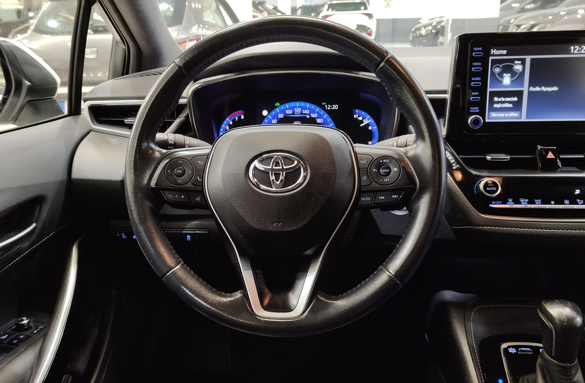 Toyota Corolla 2.0 180H Style E-CVT - foto 21