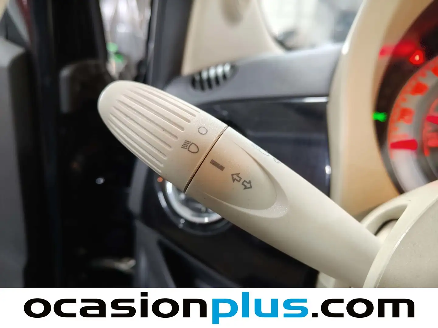 Foto Fiat 500 Fiat 500 1.2 8v Lounge (69 CV)