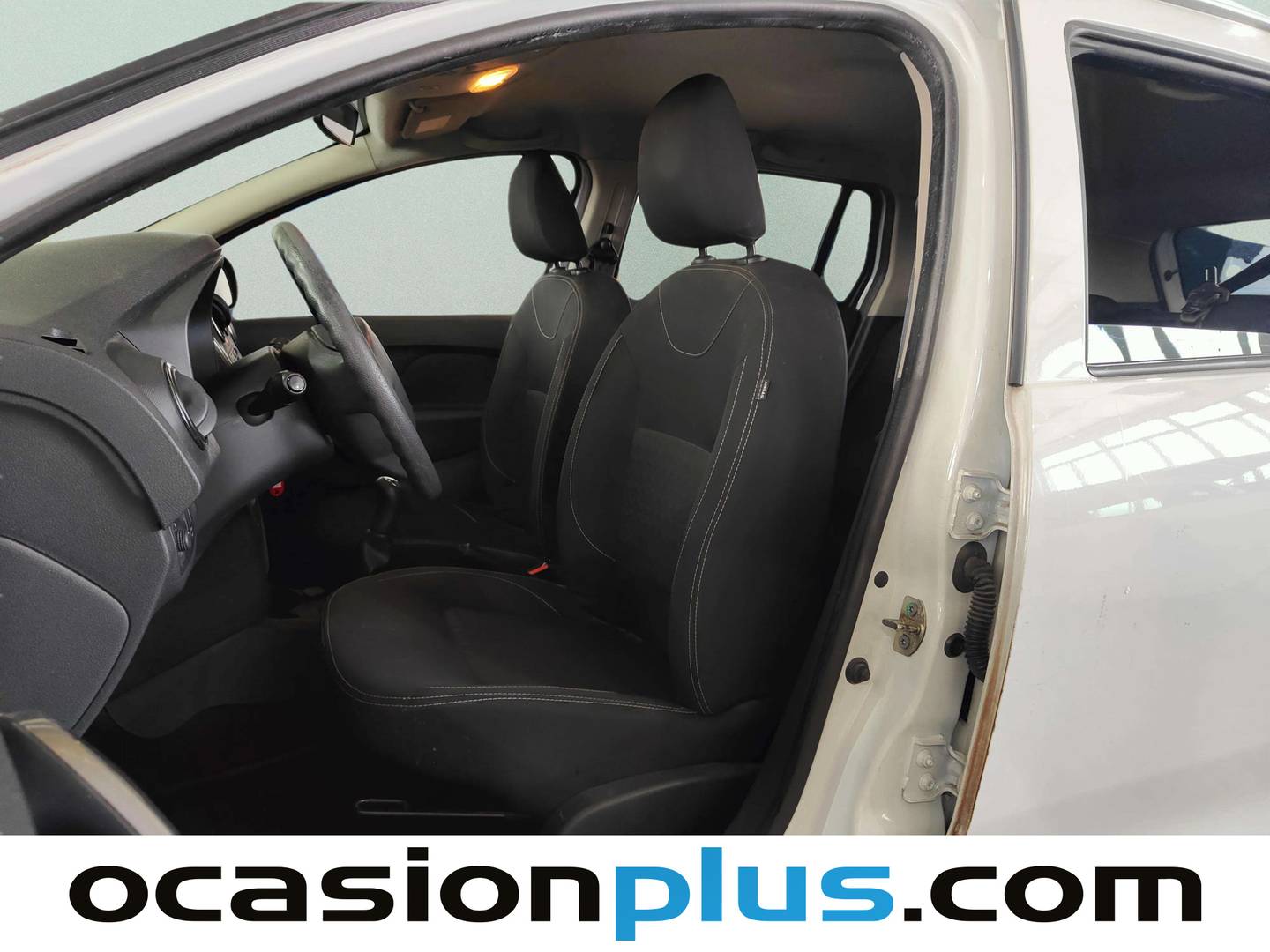 Foto asientos delanteros Dacia Logan Dacia Logan Logan MCV Laureate TCE (90 CV)