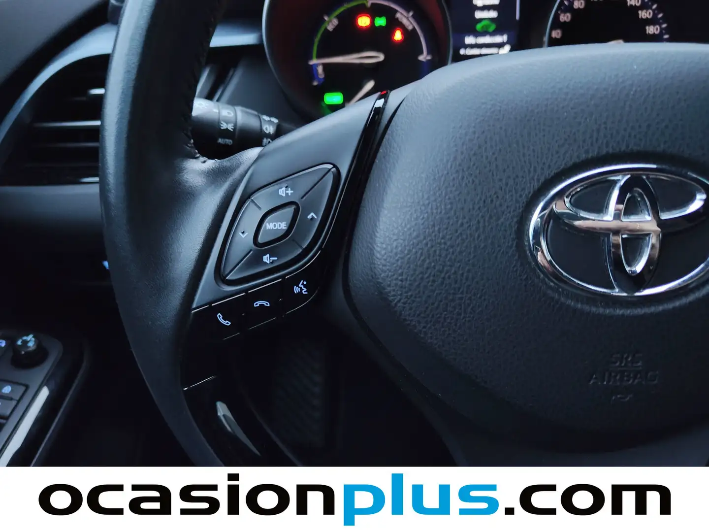 Foto Toyota C-HR Toyota C-HR 180H Advance (184 CV)