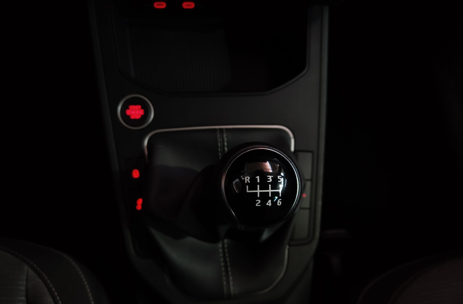 SEAT Ibiza 1.0 TSI Xcellence - foto 5