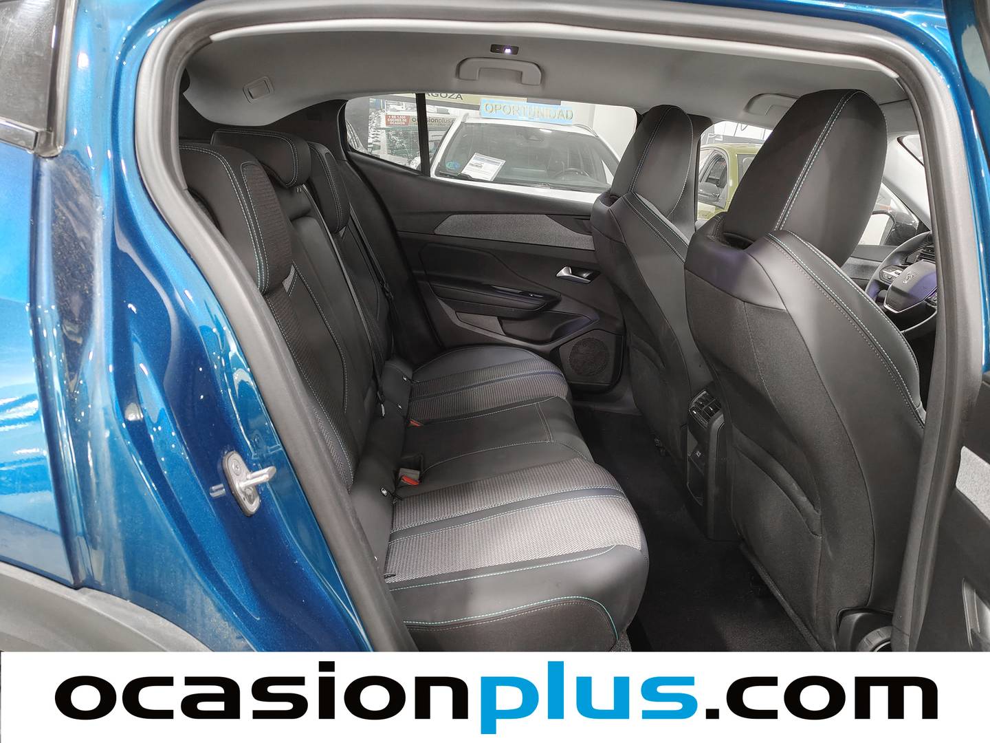Peugeot 408 Peugeot 408 Allure Hybrid 145 eDCS6 (145 CV) km 0