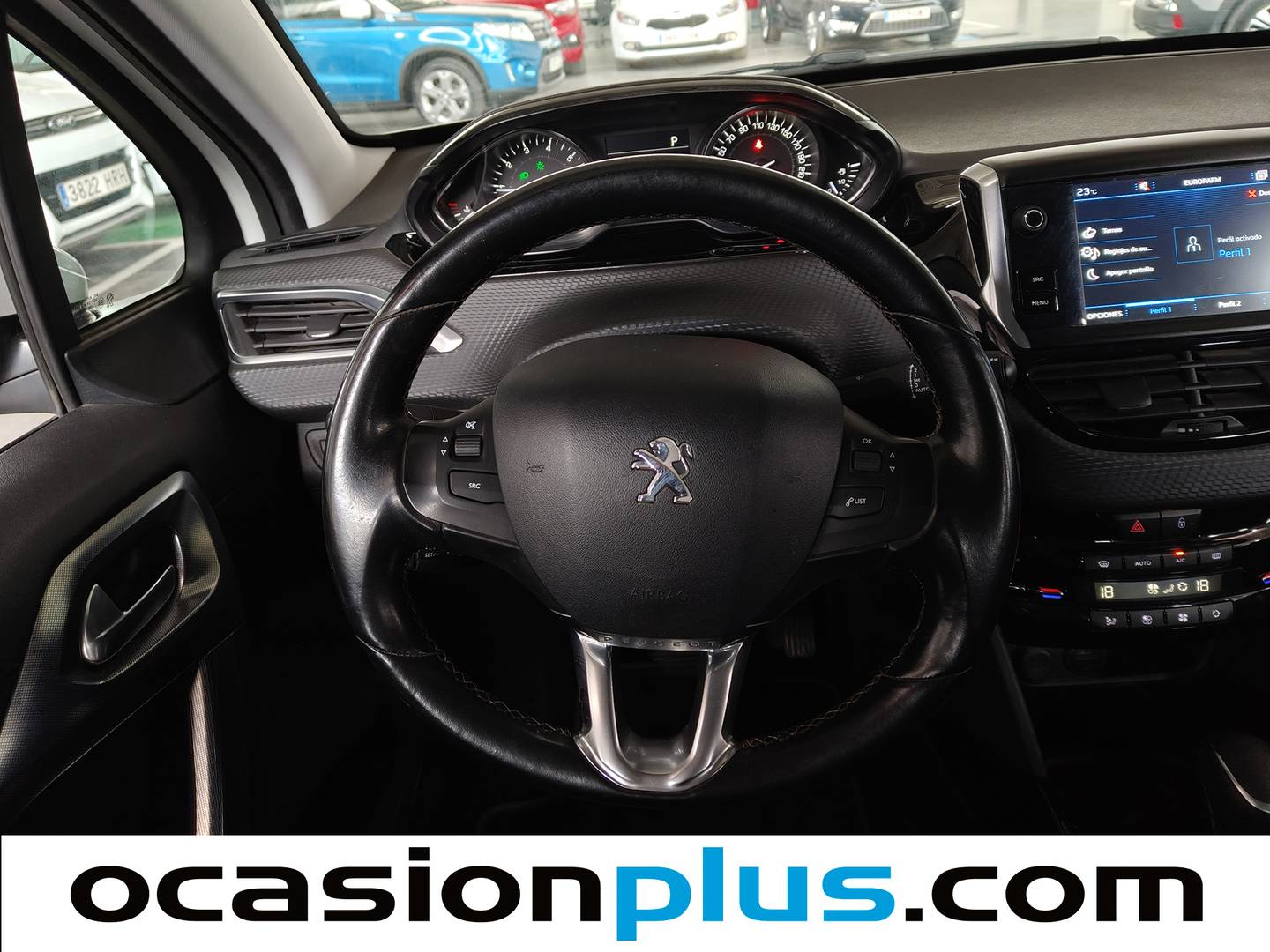 Peugeot 2008 Peugeot 2008 PureTech 110 S&S Allure EAT6 (110 CV) automático