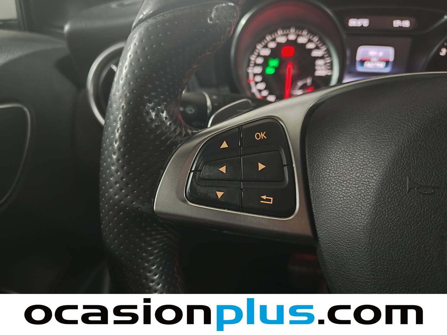 Mercedes Clase A Mercedes Clase A 180 d AMG Line (109 CV) seminuevo