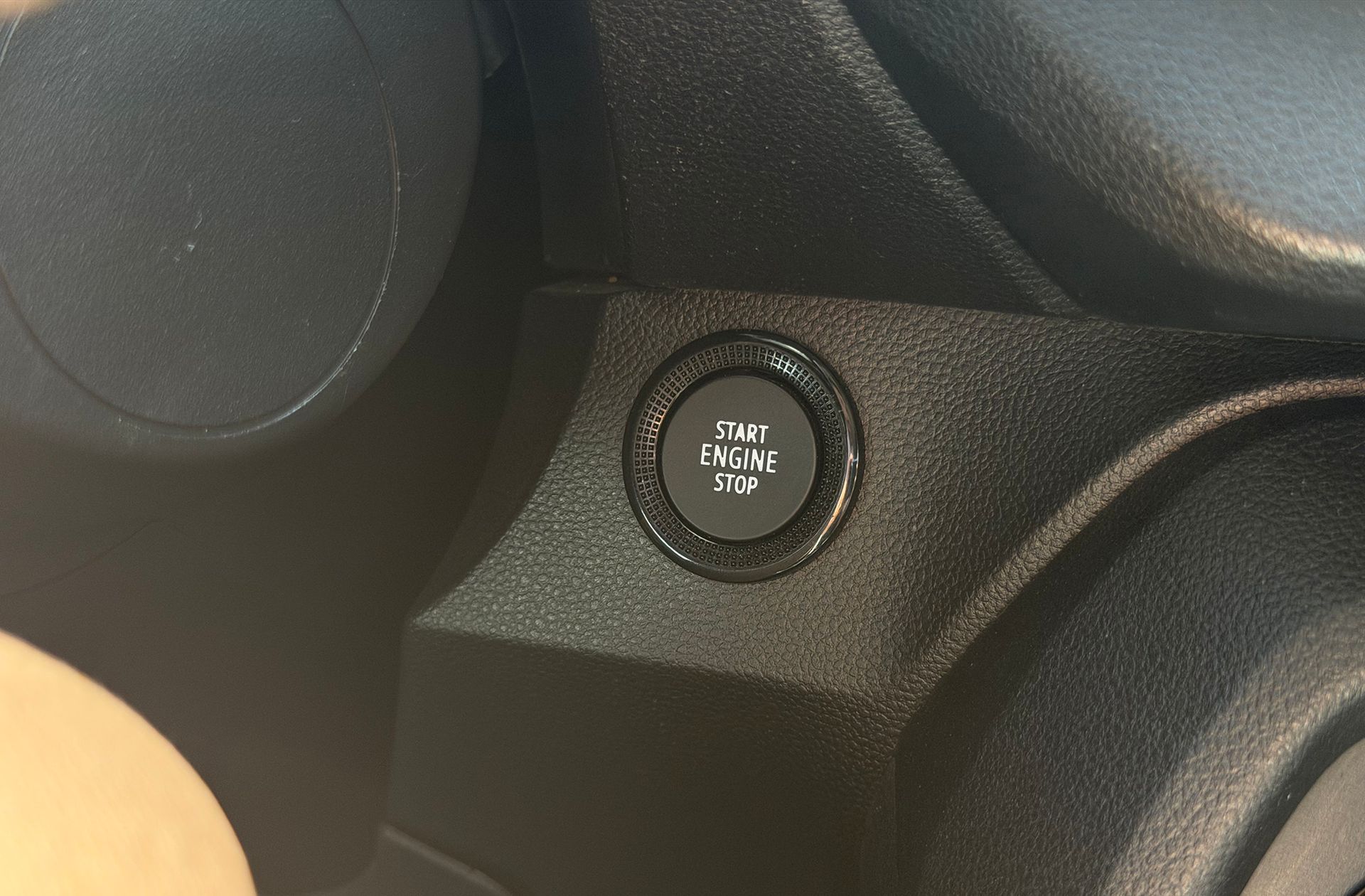 Dacia Sandero Stepway Expression Go TCe - foto 30