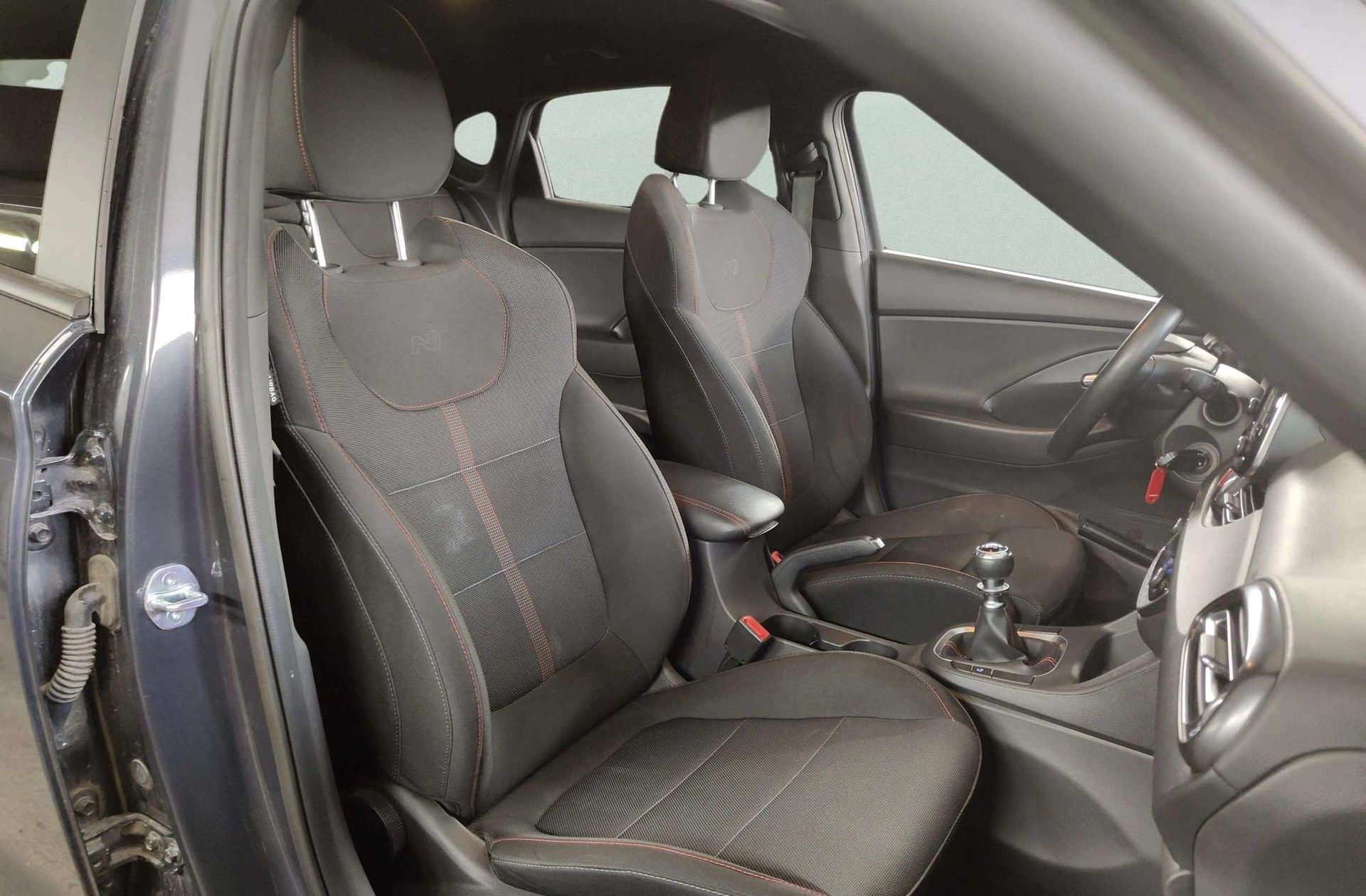 Hyundai i30 Fastback 1.0 T-GDi N Line 30 Aniversario - foto 17