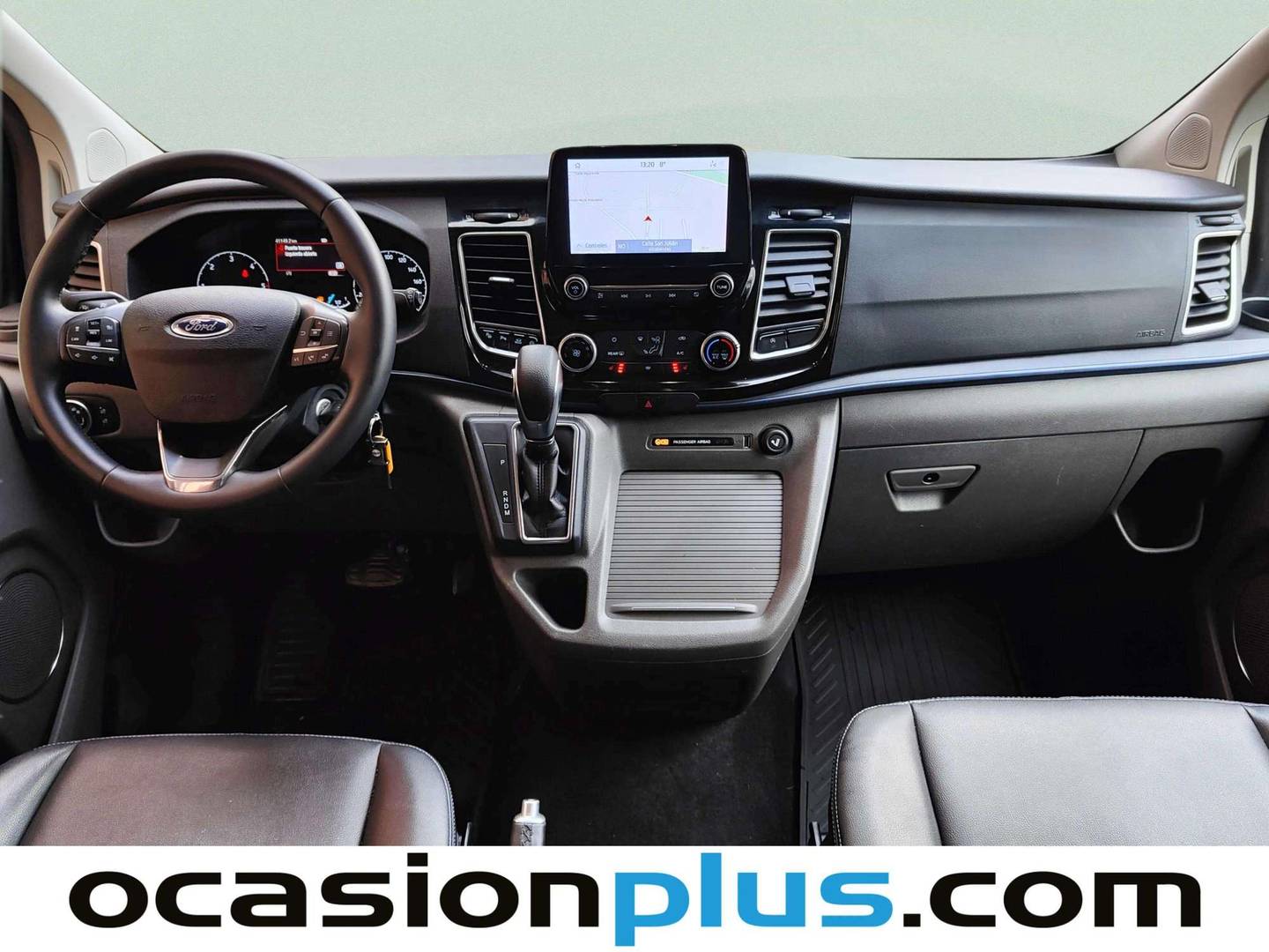 Foto Ford Tourneo Custom FORD Tourneo Custom 2.0 EcoBlue L2 Active Auto (170 CV) 8 Plazas