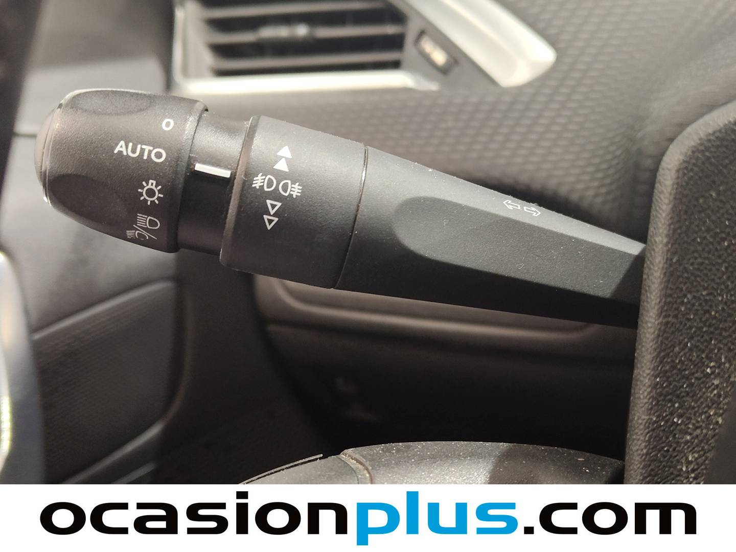 Extras del Peugeot 2008 Peugeot 2008 BlueHDi 100 Allure (100 CV)