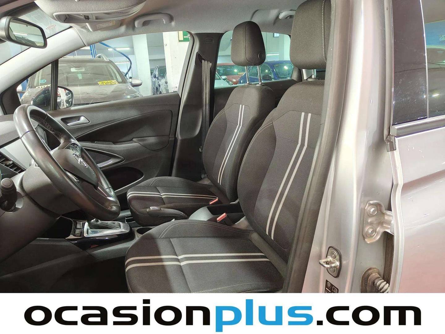 Foto asientos delanteros Opel Crossland Opel Crossland 1.2 Elegance Auto (130 CV)